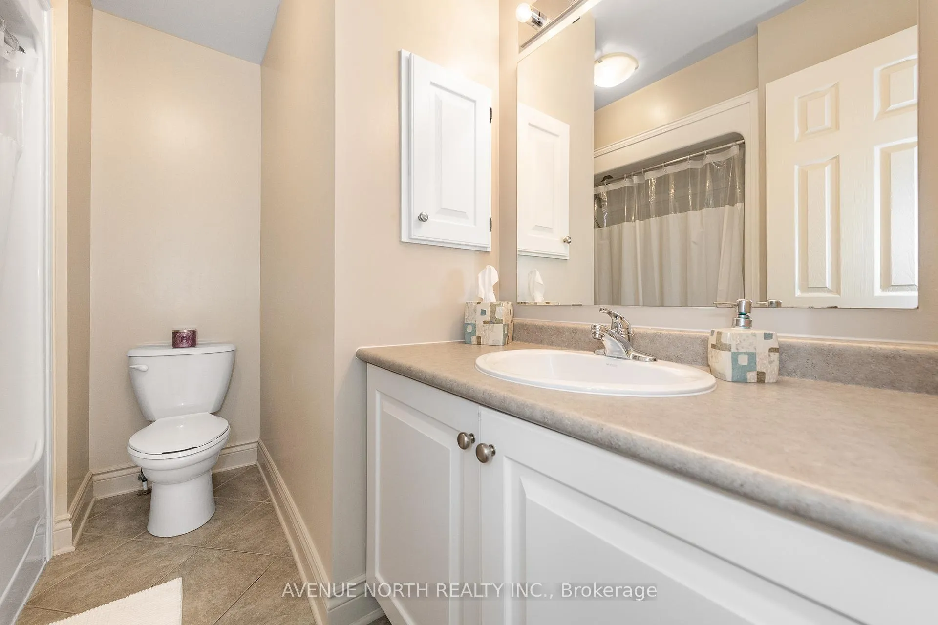 Photo 36 of 184 Felicity Crescent, Ottawa, Mer Bleue/Bradley Estates/Anderson Park — HOMEH
