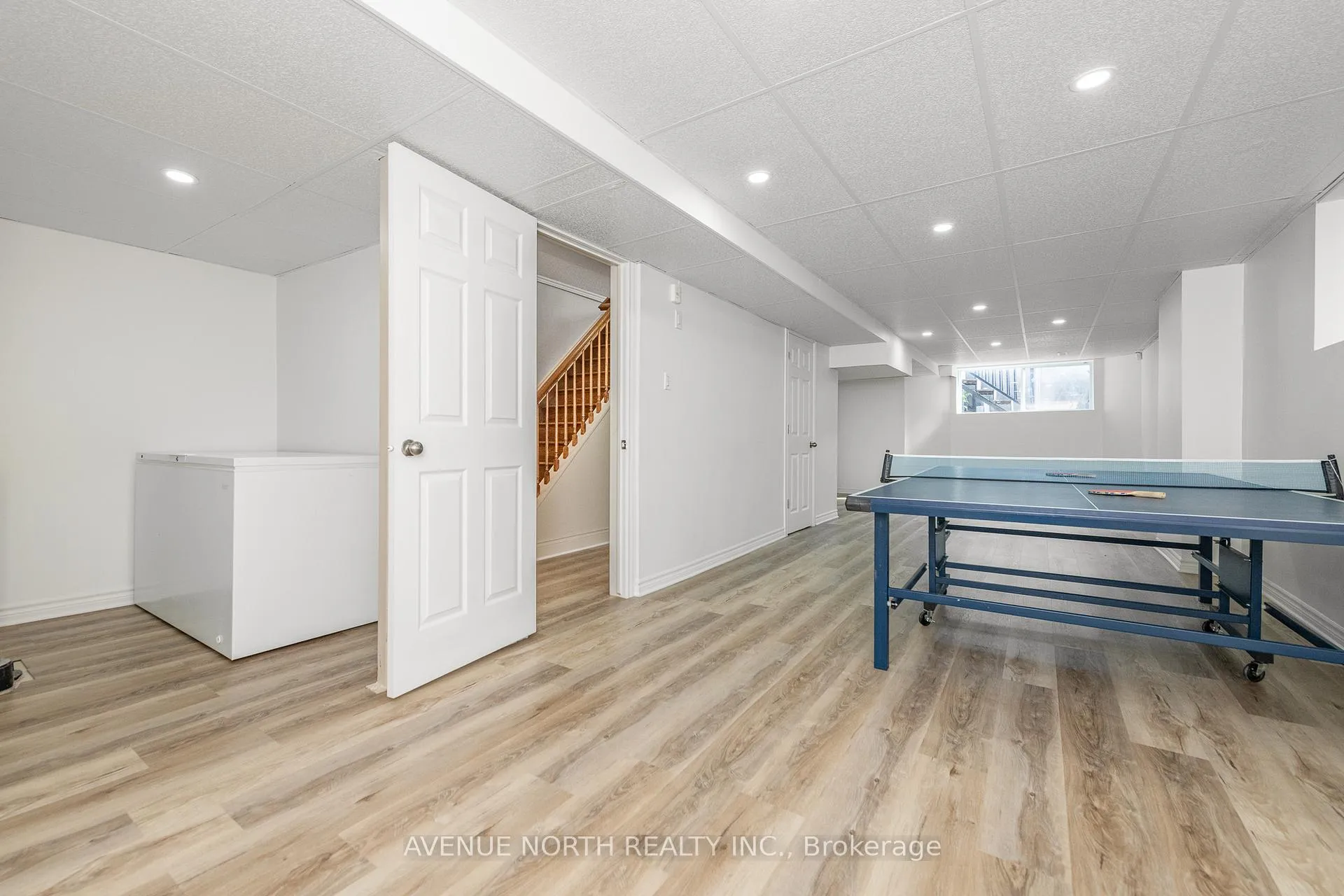 Photo 38 of 184 Felicity Crescent, Ottawa, Mer Bleue/Bradley Estates/Anderson Park — HOMEH
