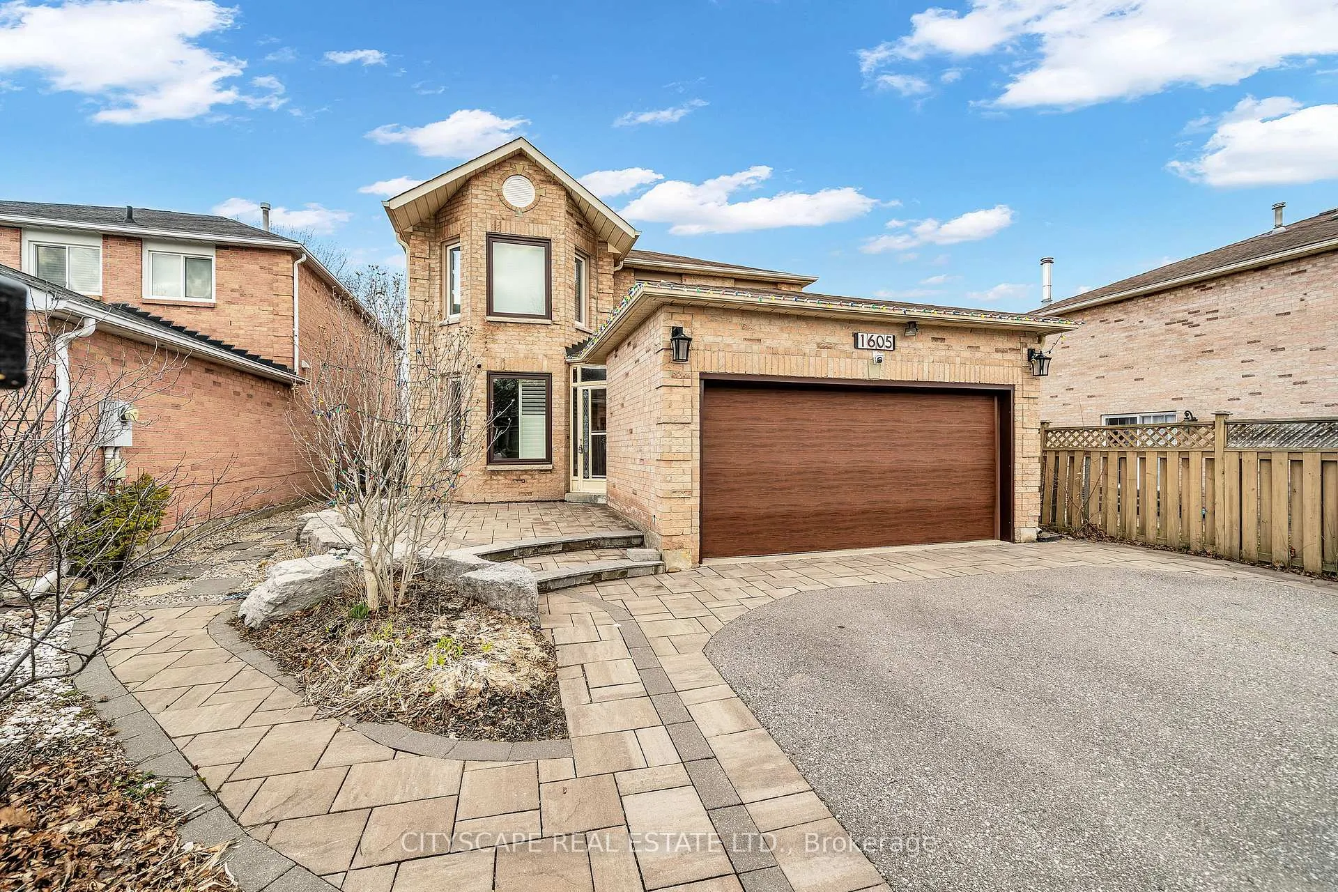 Photo 1 of Main - 1605 Deerbrook Drive, Pickering, Liverpool — HOMEH
