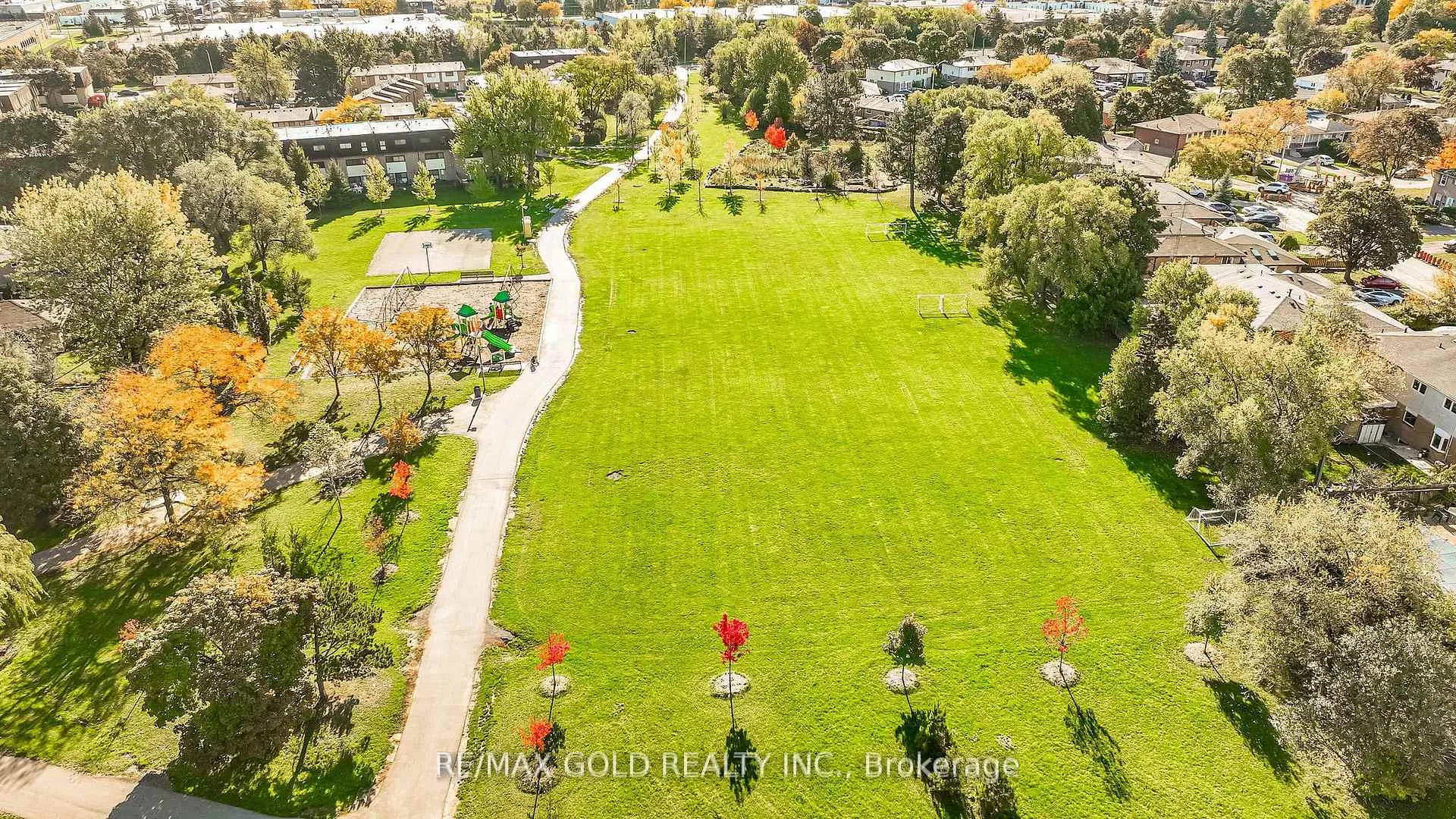 Photo 46 of Unit 41, 46 Dearbourne Boulevard, Brampton, Southgate — HOMEH