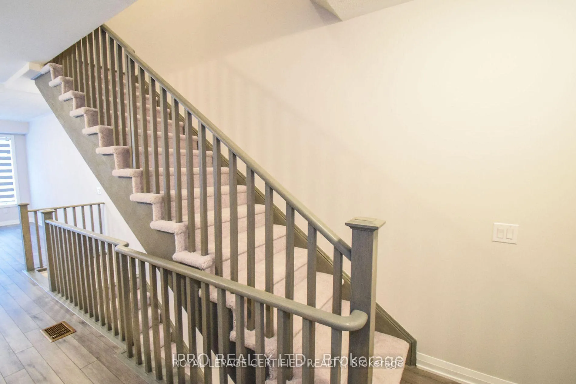 Photo 18 of Unit 404, 585 Colborne Street E, Brantford — HOMEH