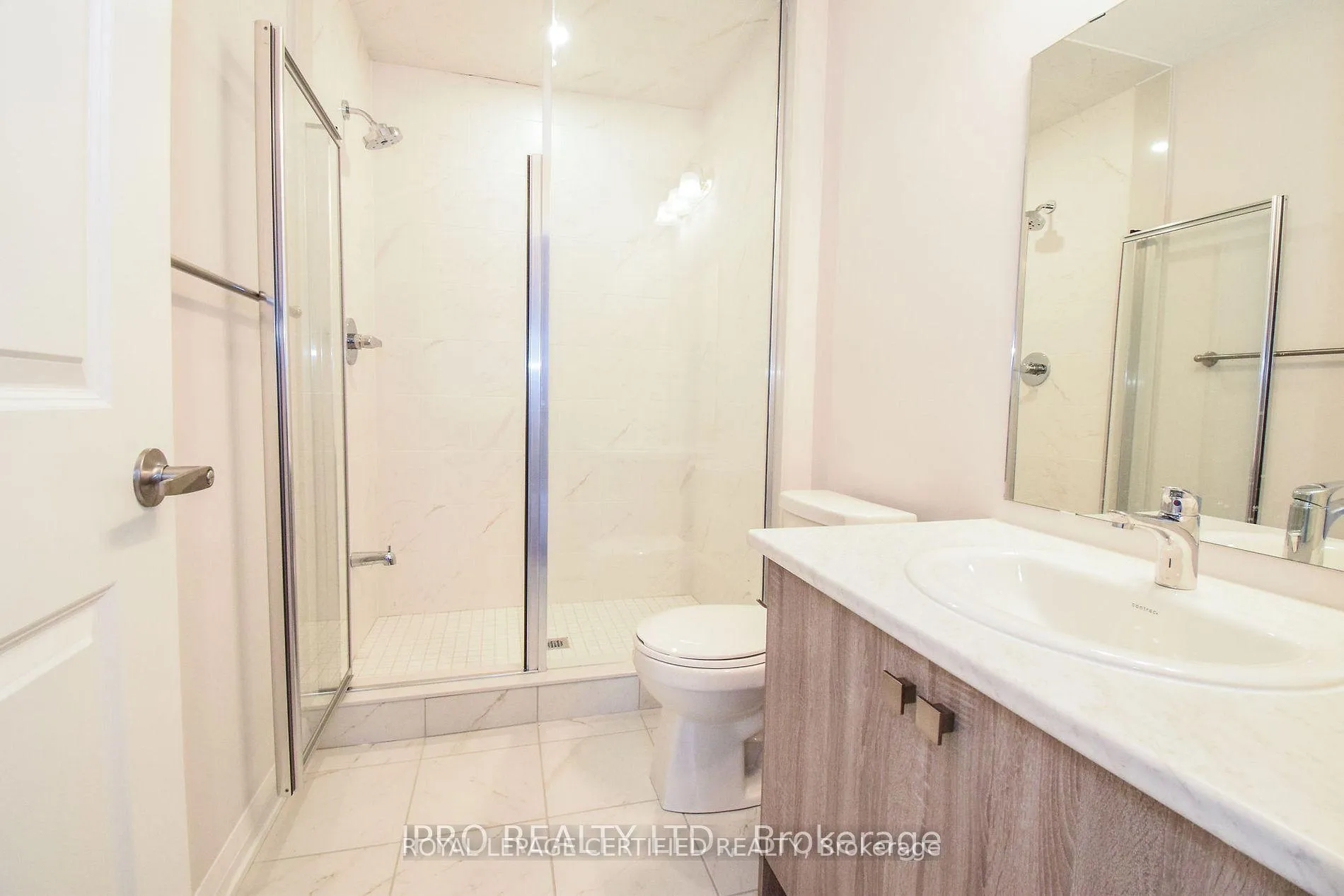 Photo 23 of Unit 404, 585 Colborne Street E, Brantford — HOMEH
