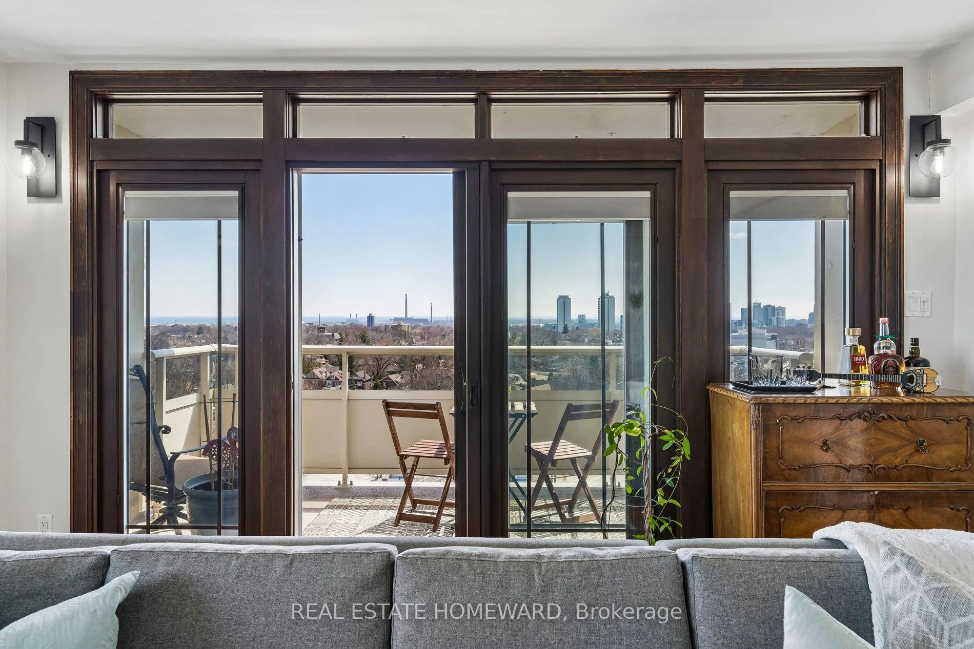 Photo 1 of Unit 1208, 980 Broadview Avenue, Toronto, Broadview North — HOMEH
