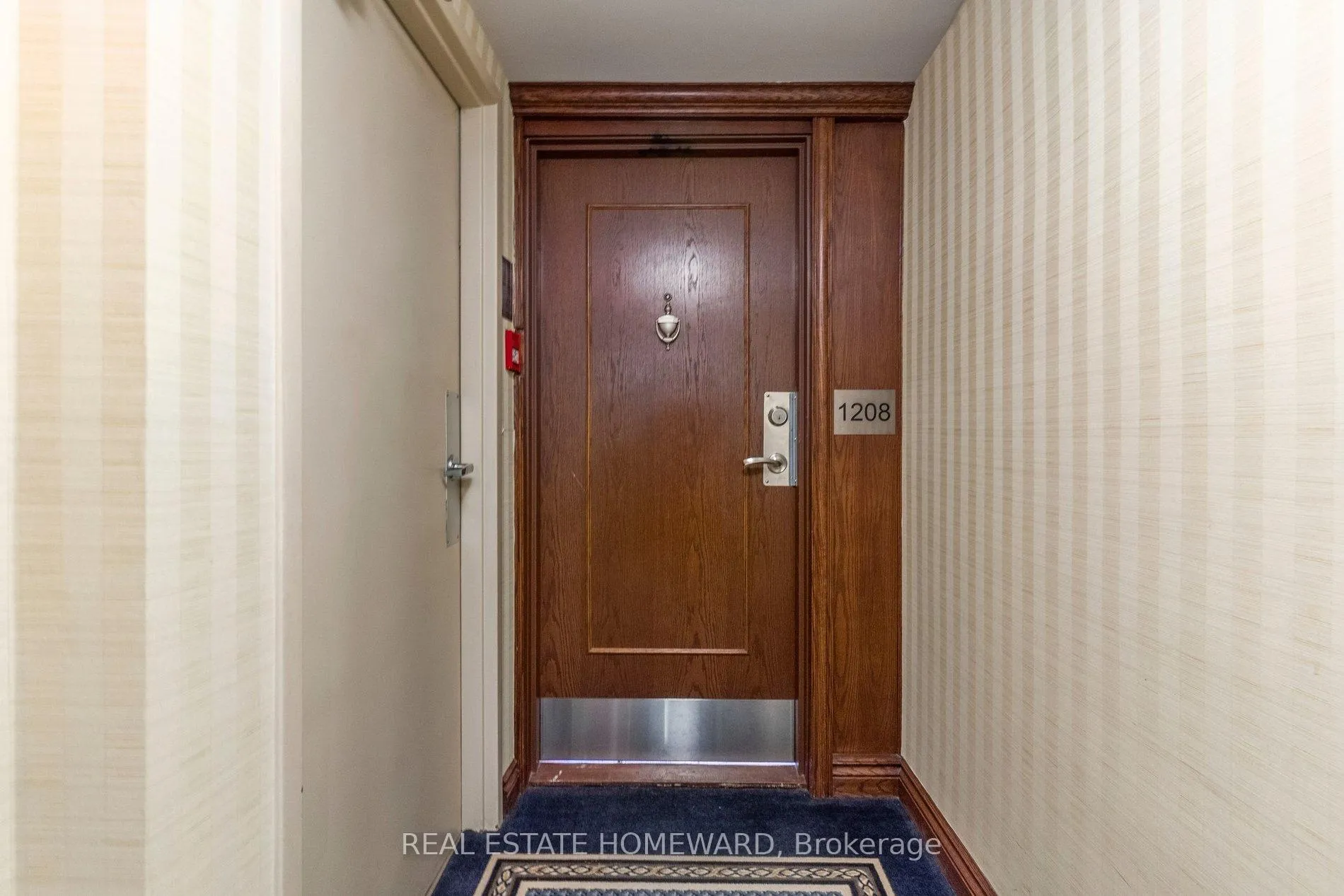 Photo 3 of Unit 1208, 980 Broadview Avenue, Toronto, Broadview North — HOMEH