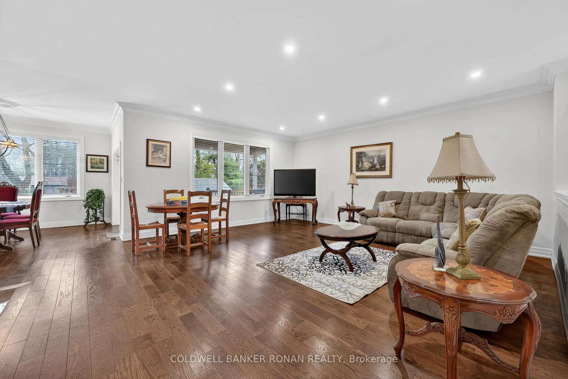 Photo 14 of 3019 Sandy Cove Drive, Innisfil, Rural Innisfil — HOMEH