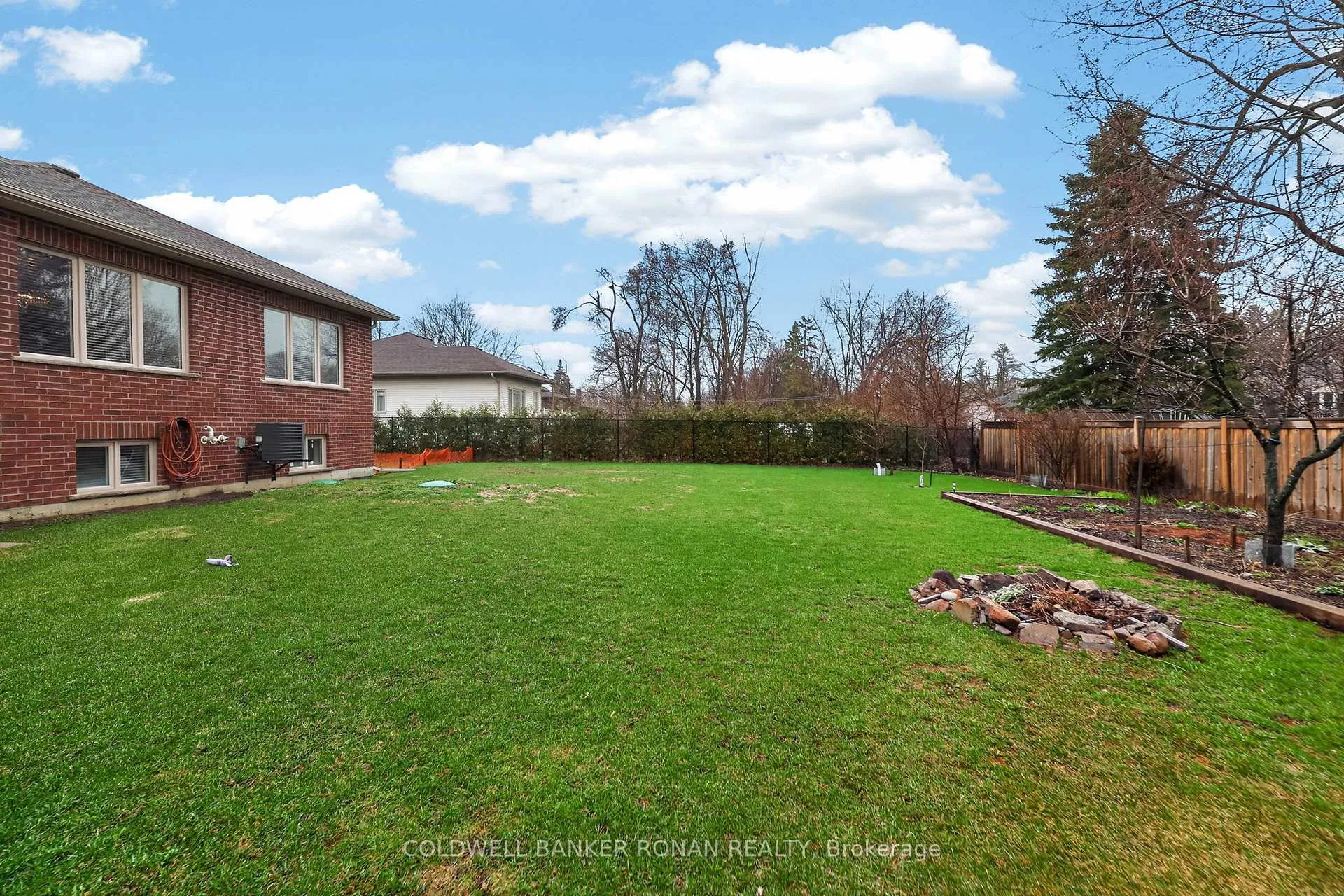 Photo 37 of 3019 Sandy Cove Drive, Innisfil, Rural Innisfil — HOMEH