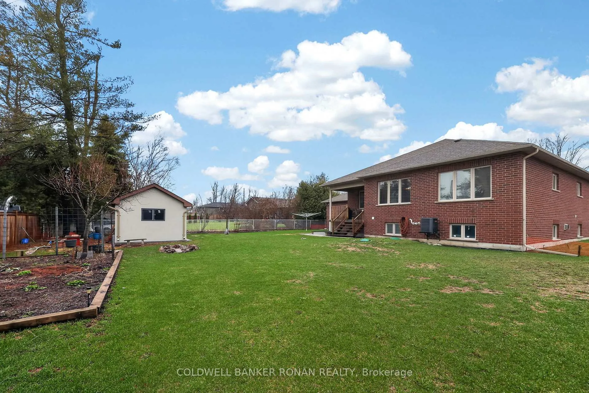 Photo 38 of 3019 Sandy Cove Drive, Innisfil, Rural Innisfil — HOMEH