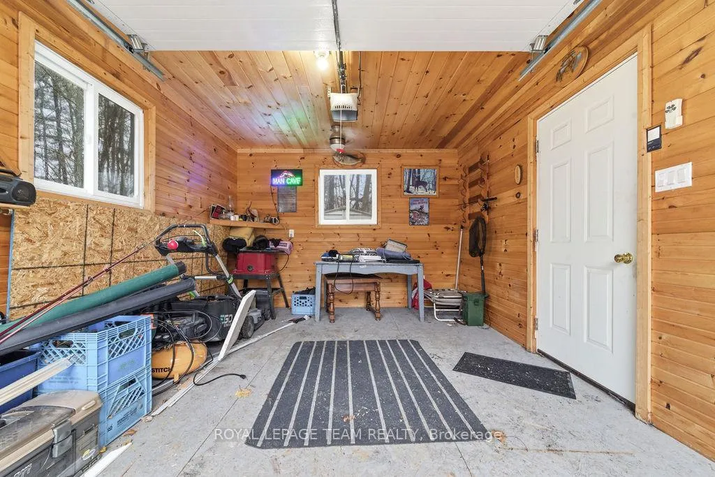 Photo 27 of 40 Pine Avenue, Renfrew — HOMEH