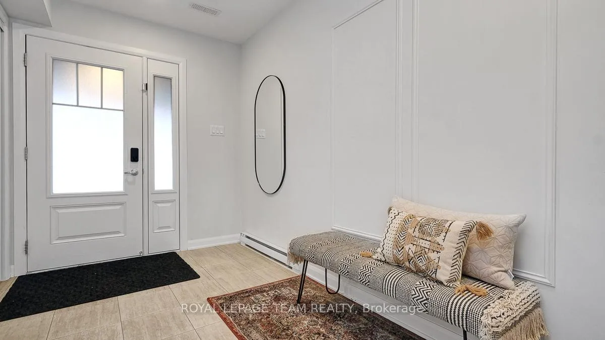 Photo 6 of 520 Aglish Mews, Ottawa, Barrhaven - Half Moon Bay — HOMEH
