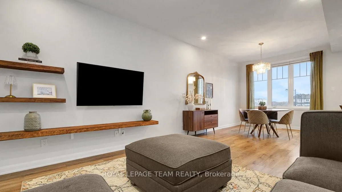 Photo 9 of 520 Aglish Mews, Ottawa, Barrhaven - Half Moon Bay — HOMEH