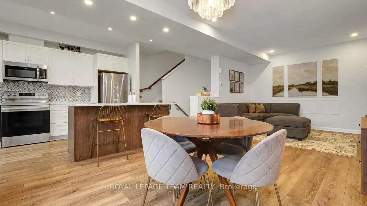 Photo 11 of 520 Aglish Mews, Ottawa, Barrhaven - Half Moon Bay — HOMEH
