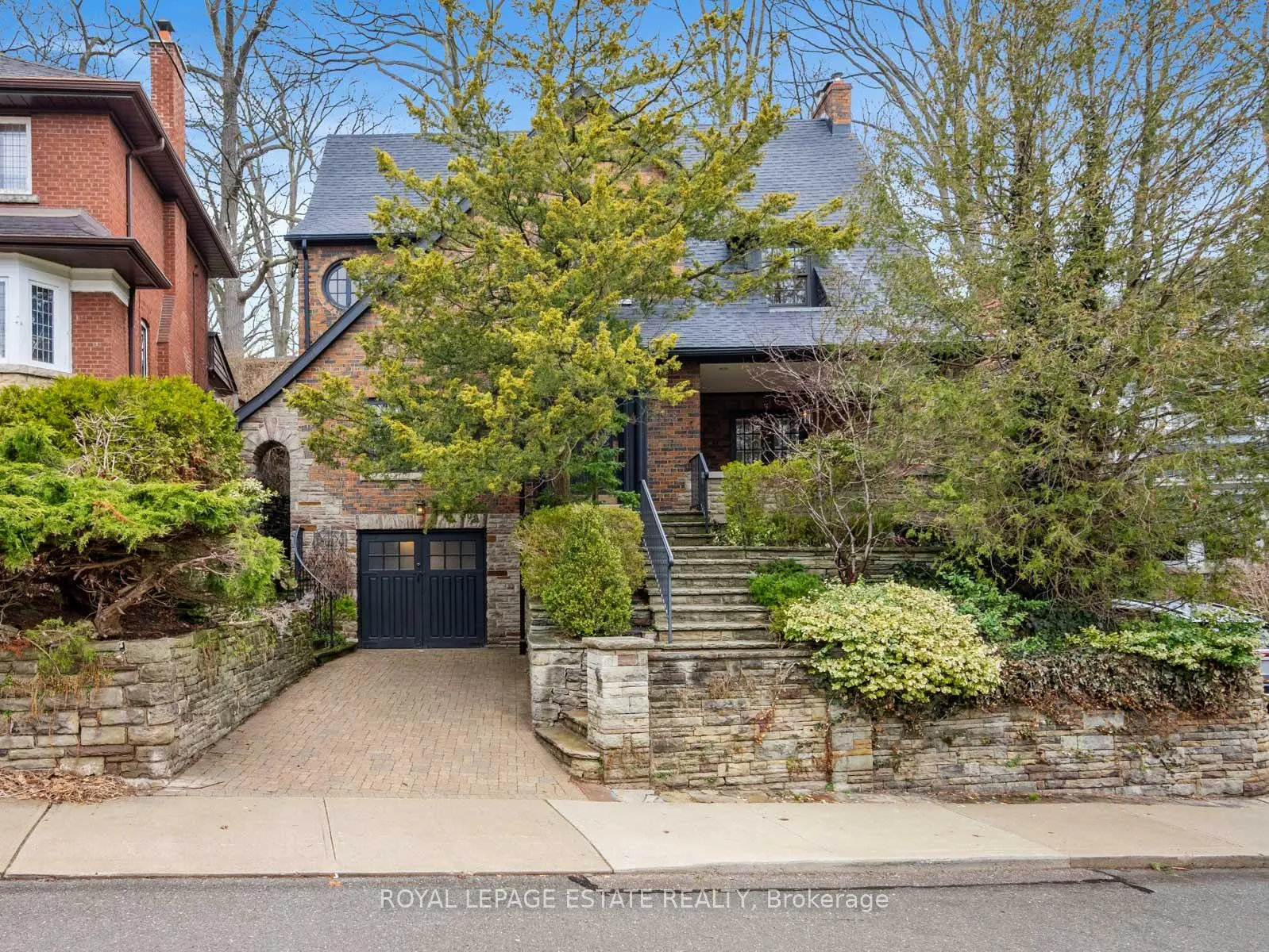 Photo 1 of 263 Glen Manor Drive E, Toronto, The Beaches — HOMEH