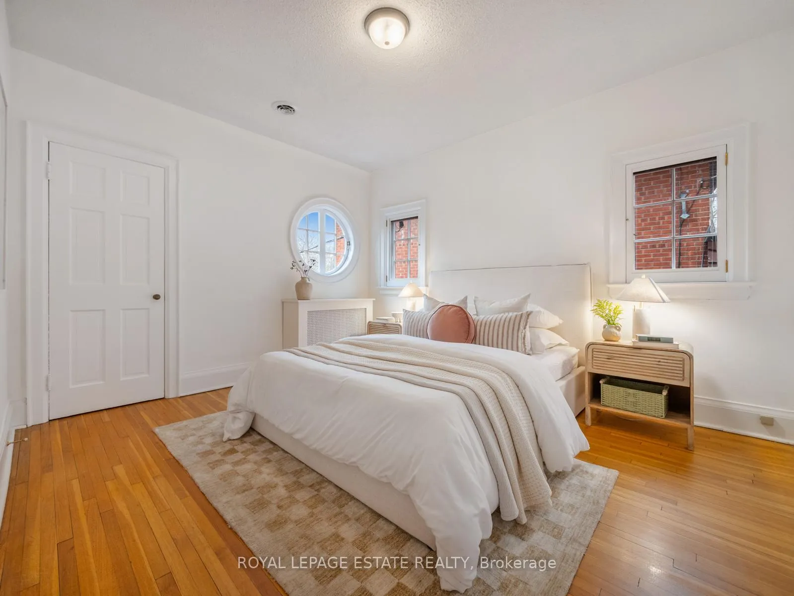 Photo 17 of 263 Glen Manor Drive E, Toronto, The Beaches — HOMEH