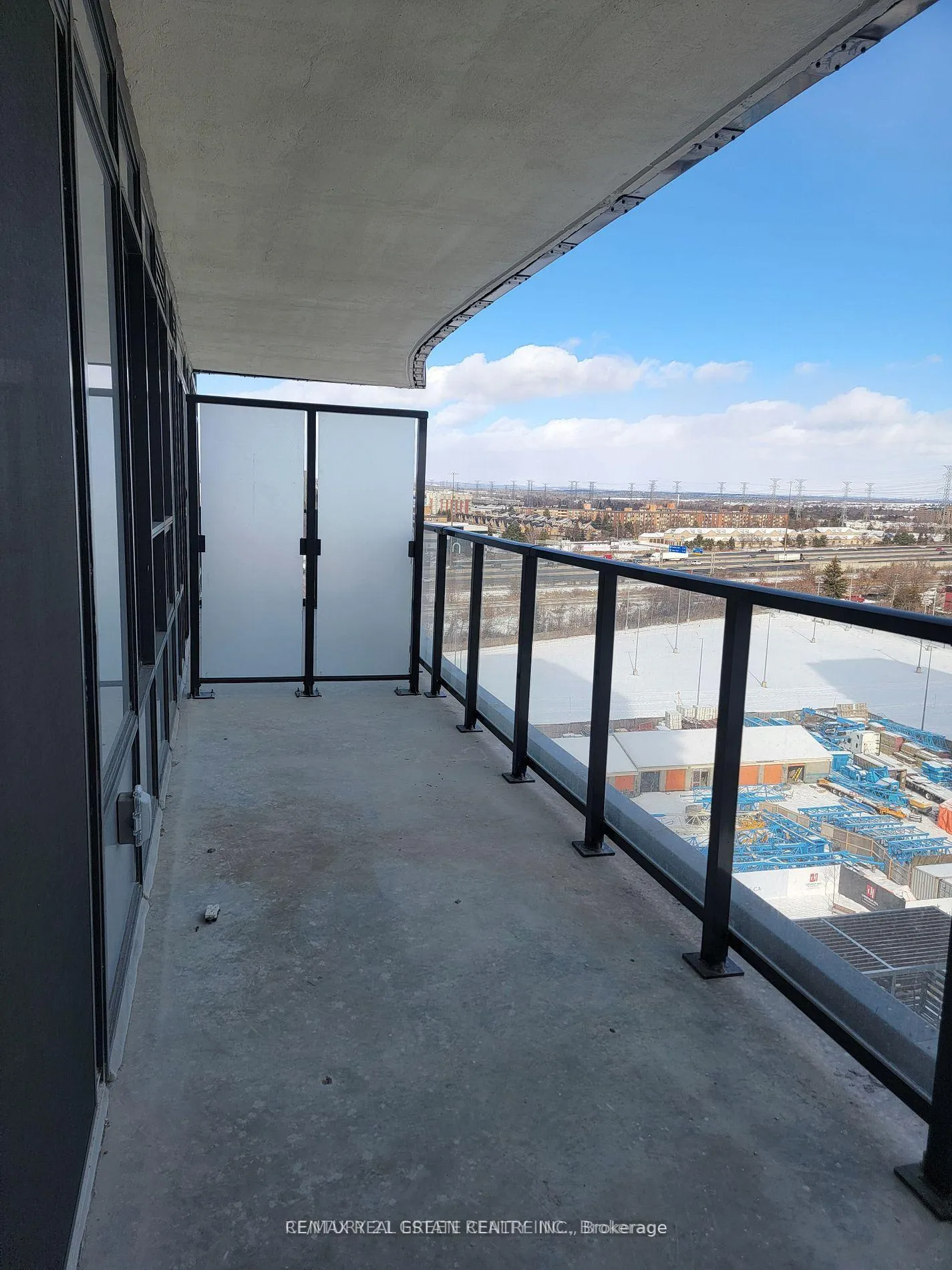 Photo 11 of Unit 1107, 1435 Celebration Drive, Pickering, Bay Ridges — HOMEH