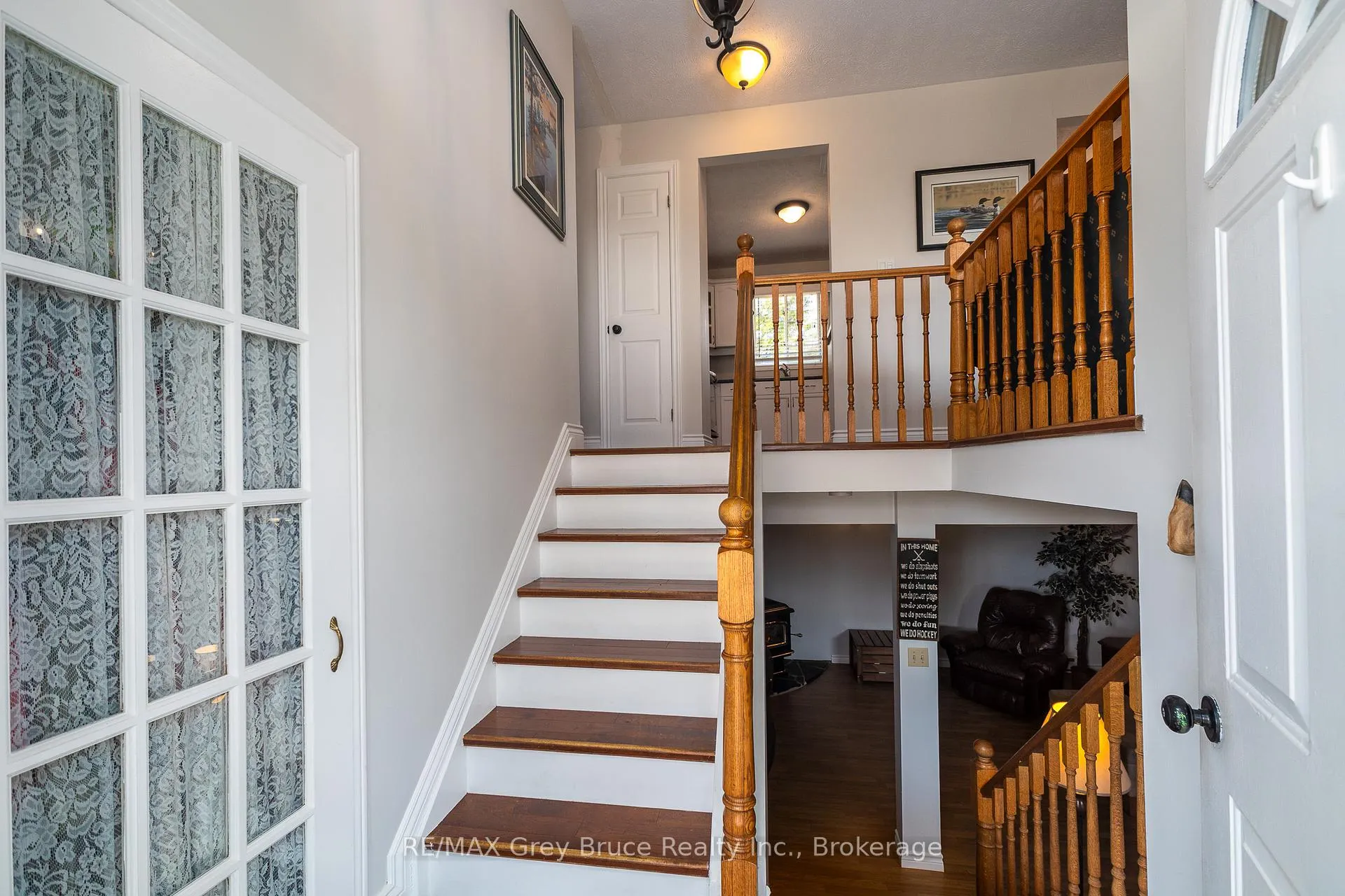 Photo 4 of 461 8th 'A' Avenue E, Owen Sound — HOMEH