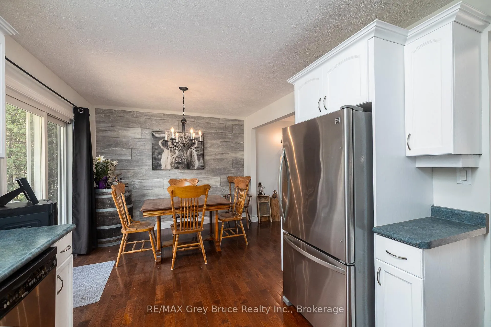 Photo 13 of 461 8th 'A' Avenue E, Owen Sound — HOMEH