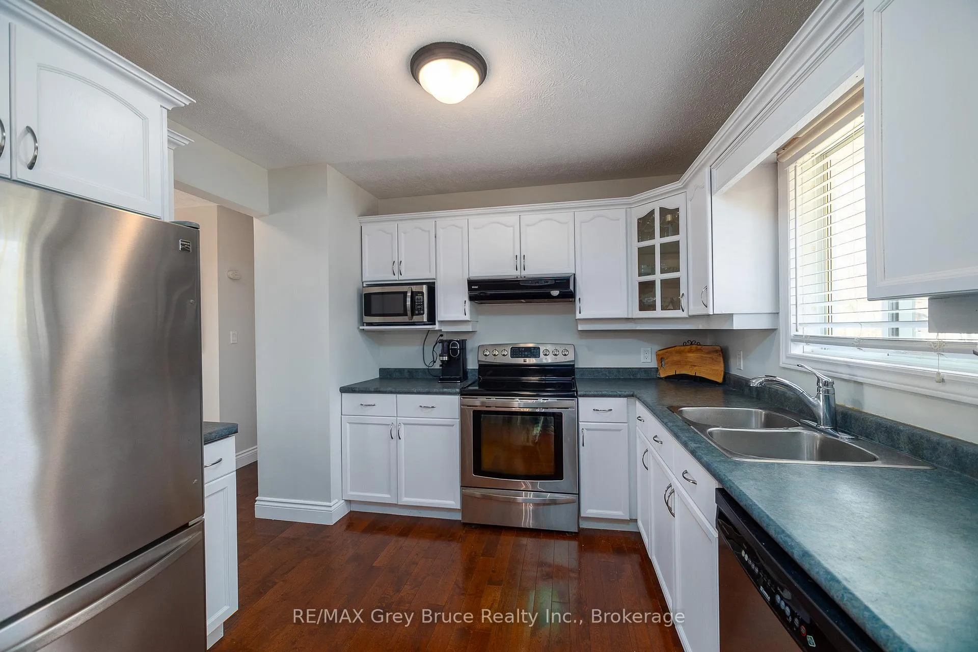 Photo 15 of 461 8th 'A' Avenue E, Owen Sound — HOMEH