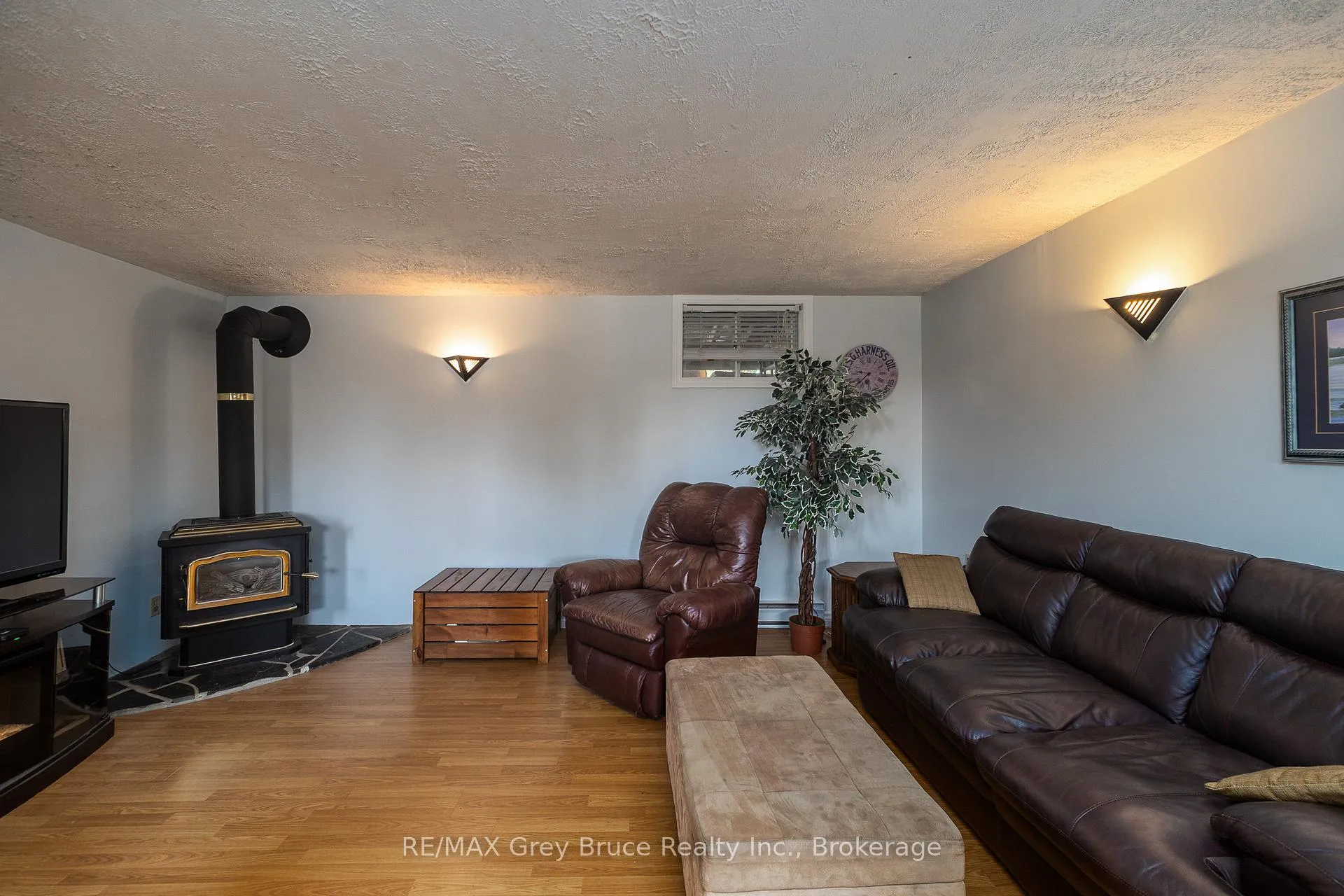 Photo 28 of 461 8th 'A' Avenue E, Owen Sound — HOMEH