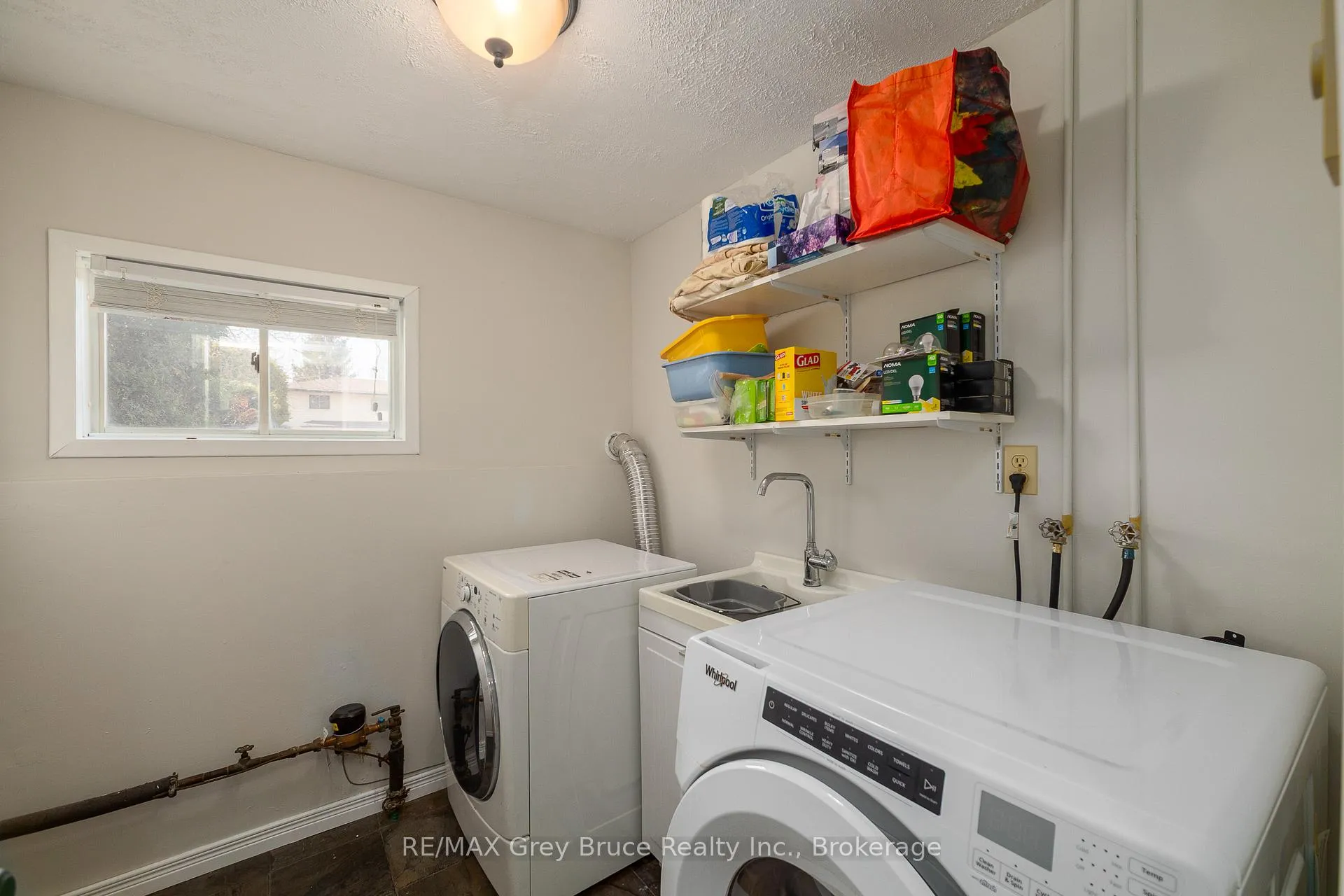 Photo 32 of 461 8th 'A' Avenue E, Owen Sound — HOMEH