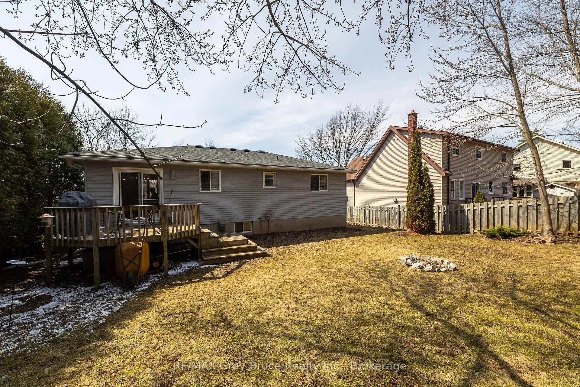 Photo 33 of 461 8th 'A' Avenue E, Owen Sound — HOMEH