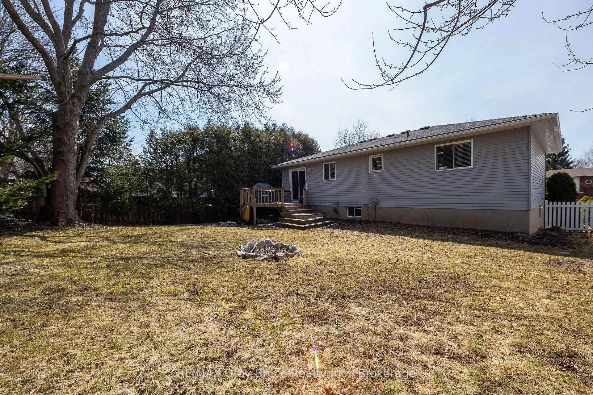 Photo 34 of 461 8th 'A' Avenue E, Owen Sound — HOMEH