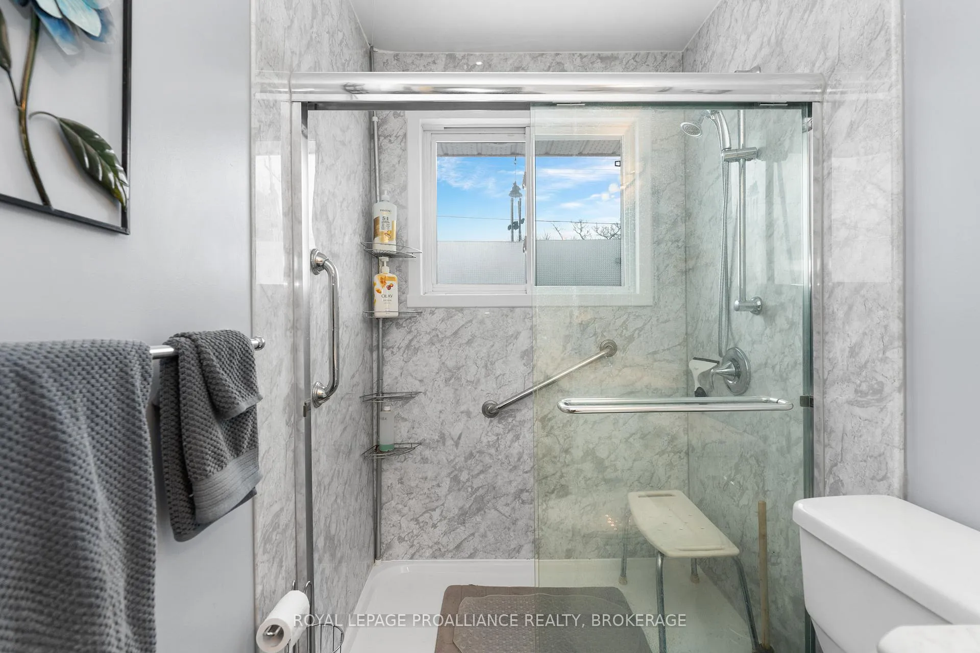 Photo 13 of 81 Robert Wallace Drive, Kingston, Central City West — HOMEH