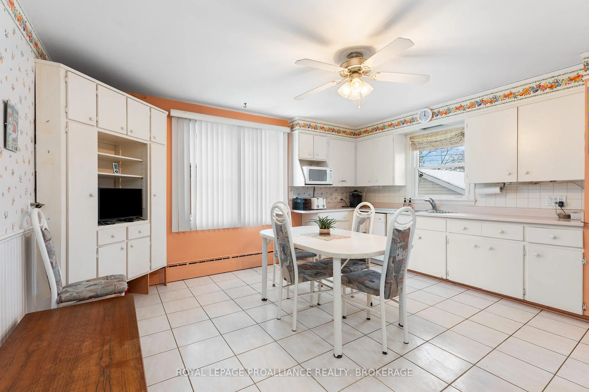 Photo 15 of 81 Robert Wallace Drive, Kingston, Central City West — HOMEH