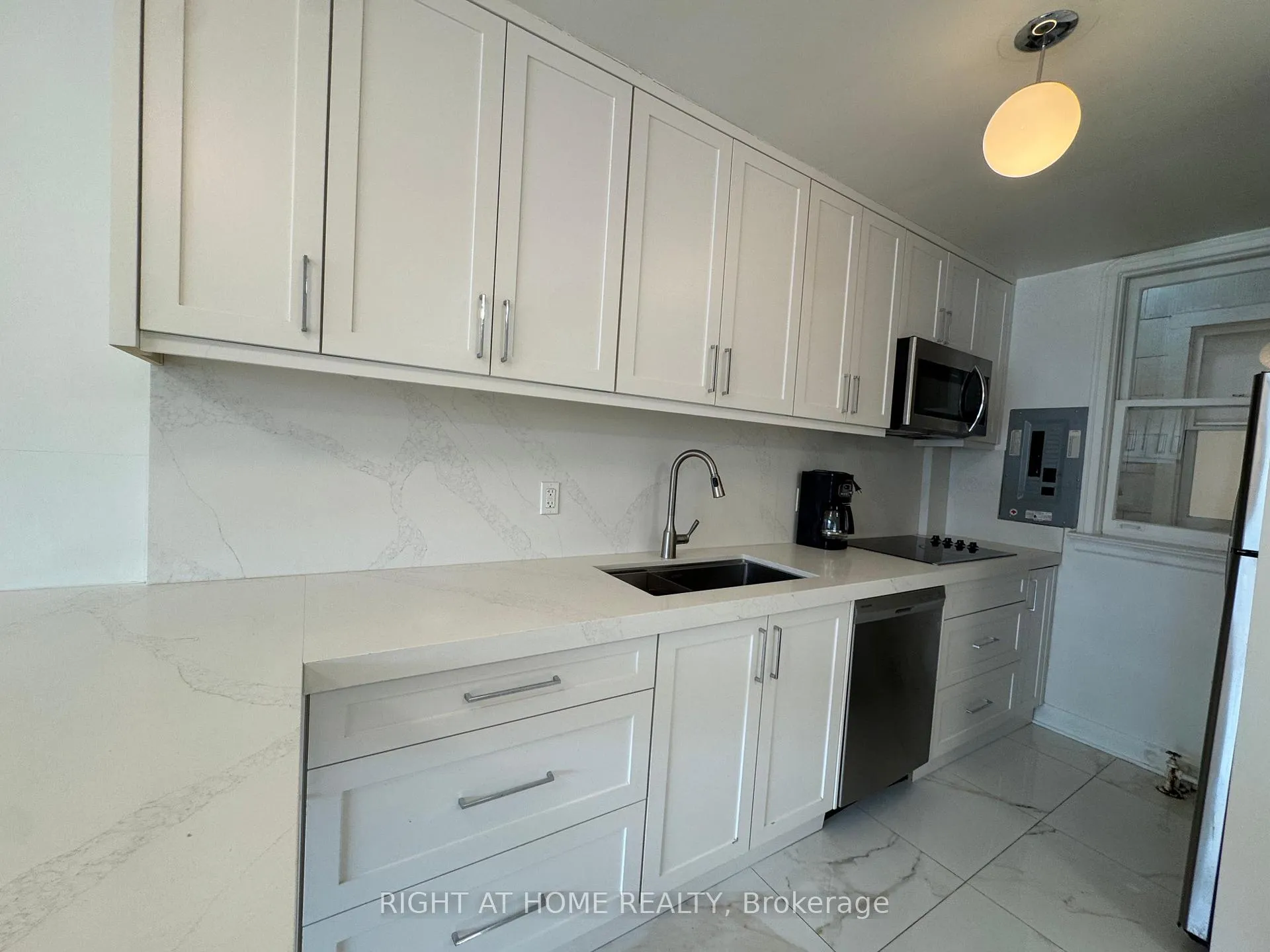 Photo 15 of Unit 2nd Floor, 2879 St Clair Avenue E, Toronto, O'Connor-Parkview — HOMEH