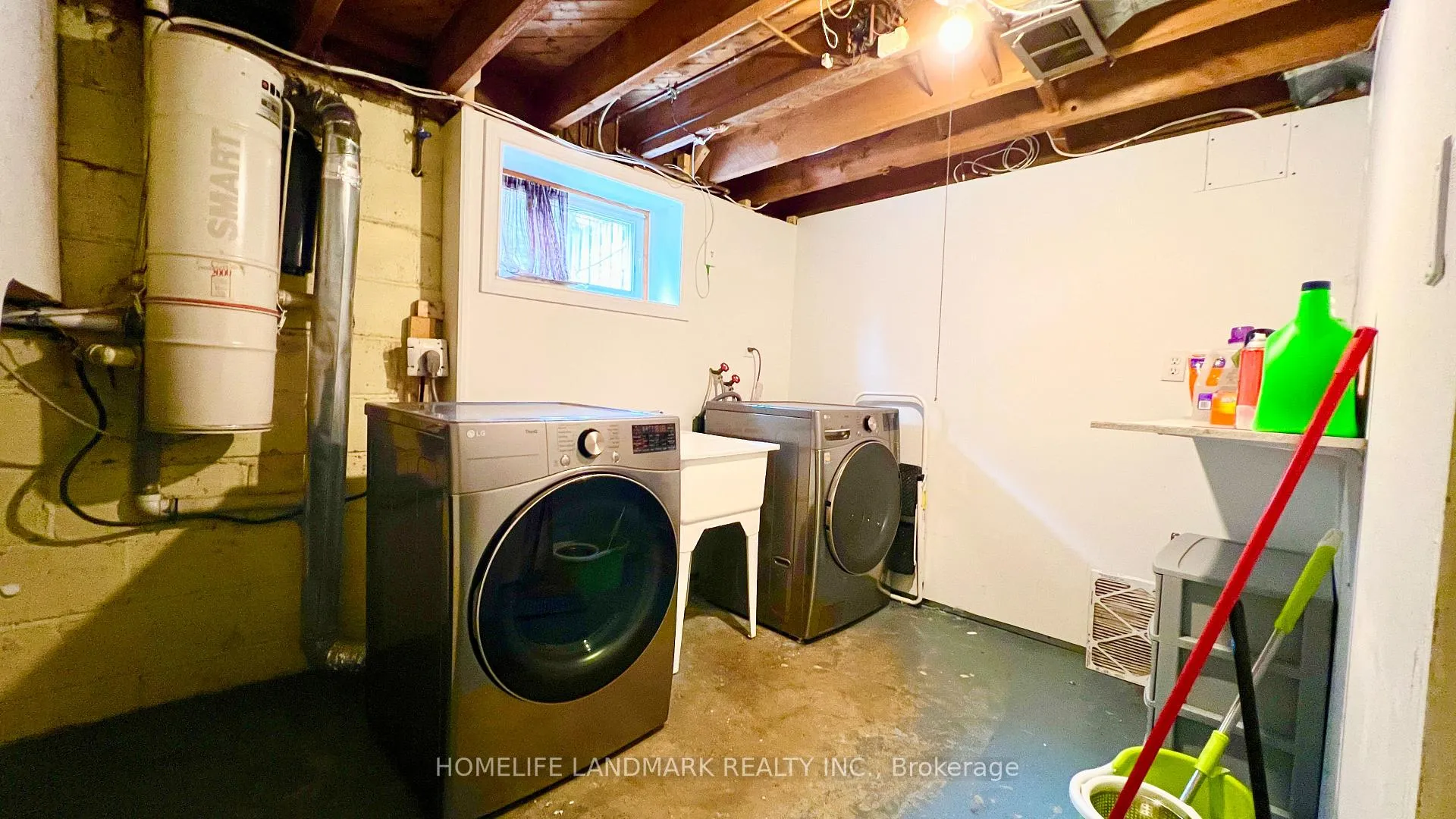 Photo 9 of 84 Binkley Crescent, Hamilton, Ainslie Wood — HOMEH