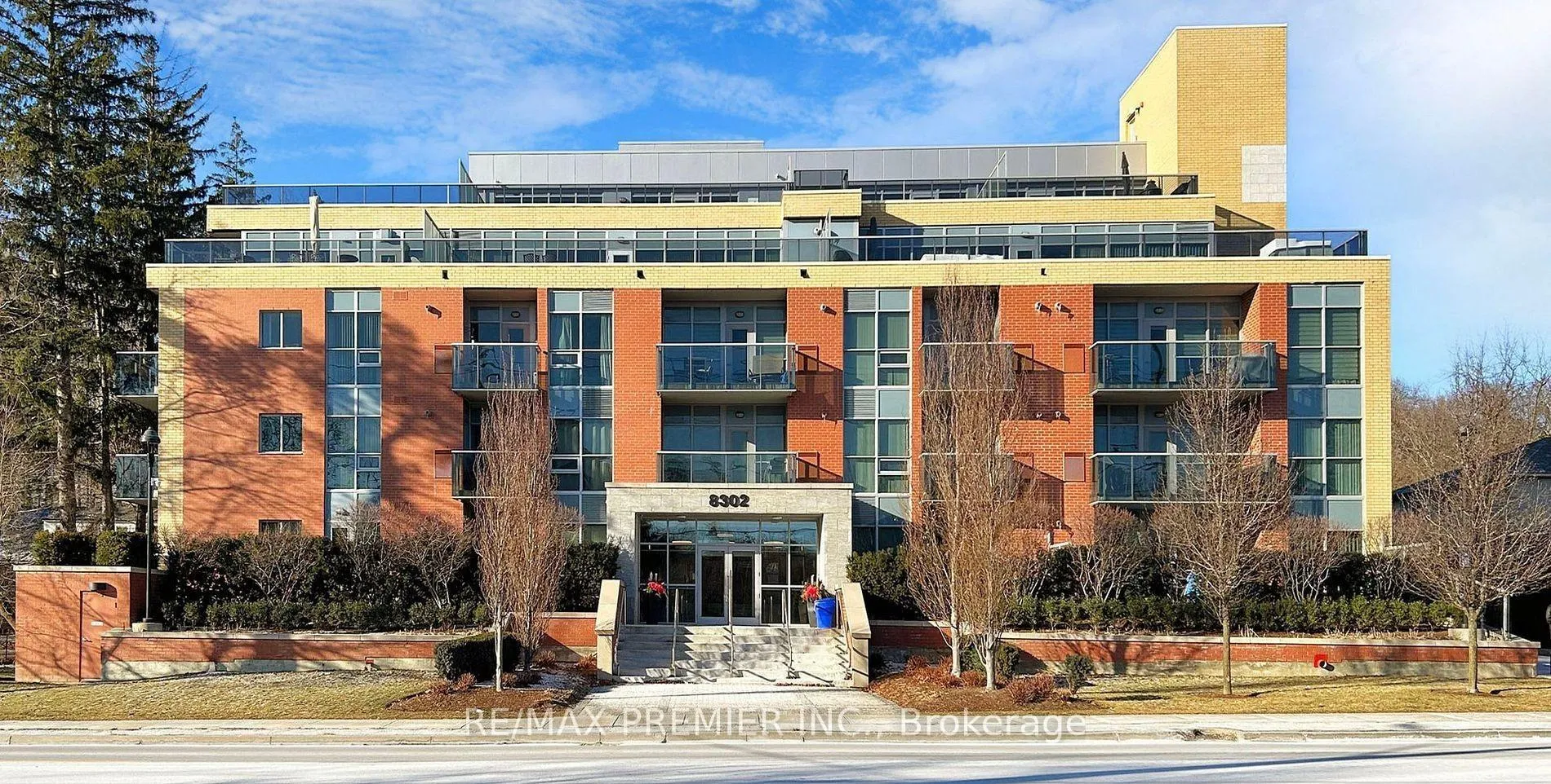 Front of Unit 513, 8302 Islington Avenue