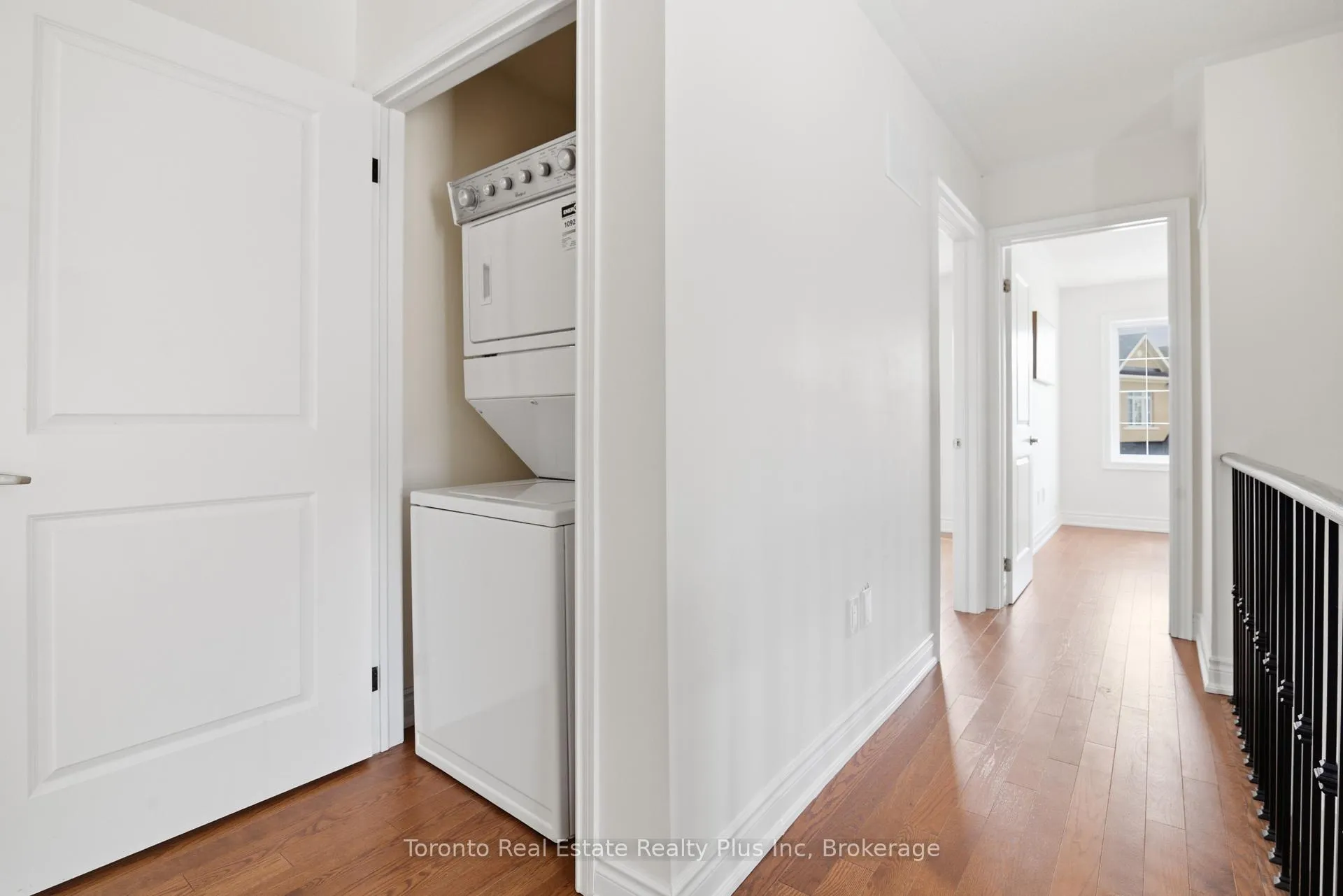 Photo 18 of 43 Erintol Way, Markham, Cedarwood — HOMEH