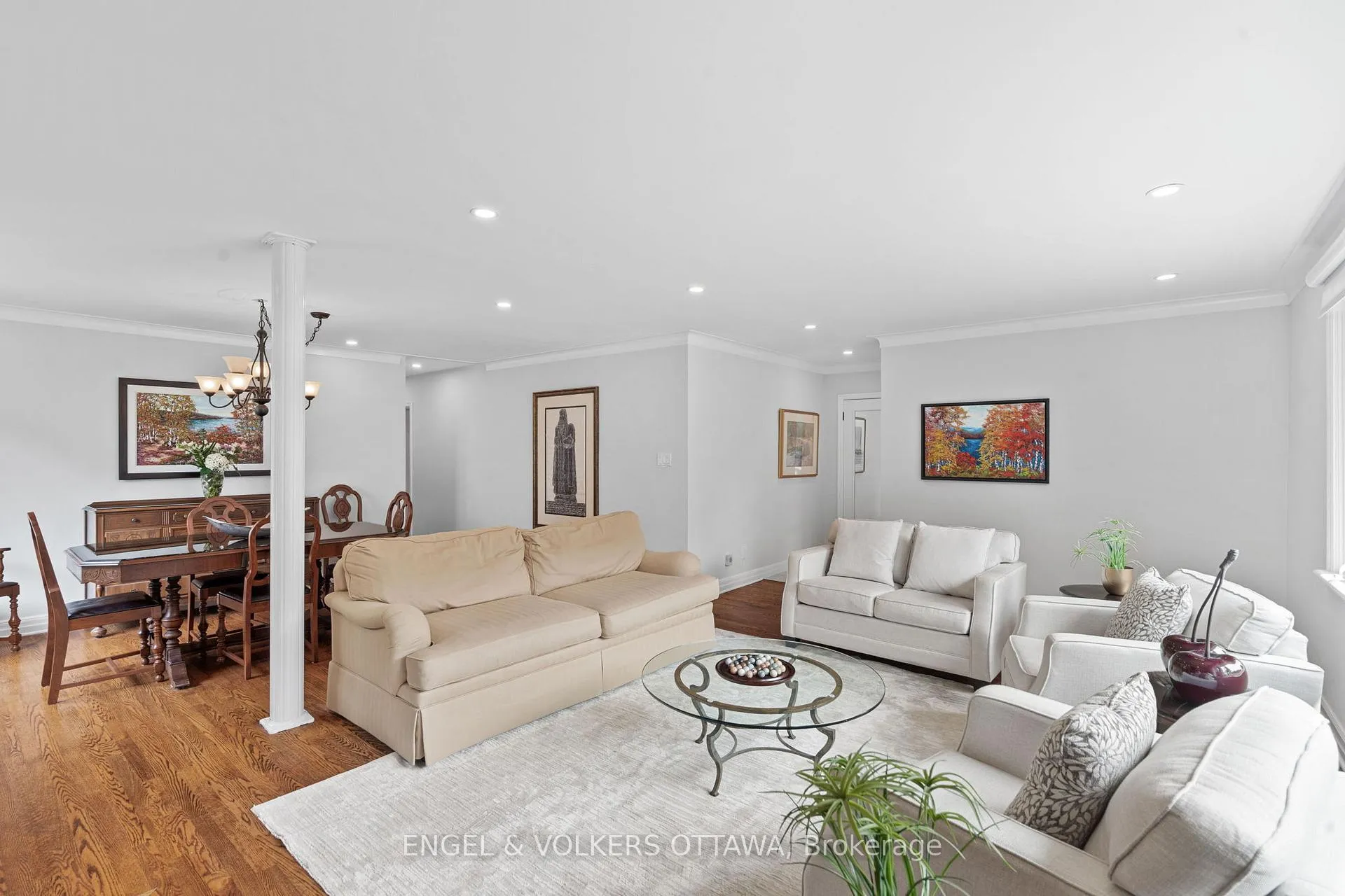 Photo 9 of 249 Faircrest Road, Ottawa, Alta Vista/Faircrest Heights — HOMEH