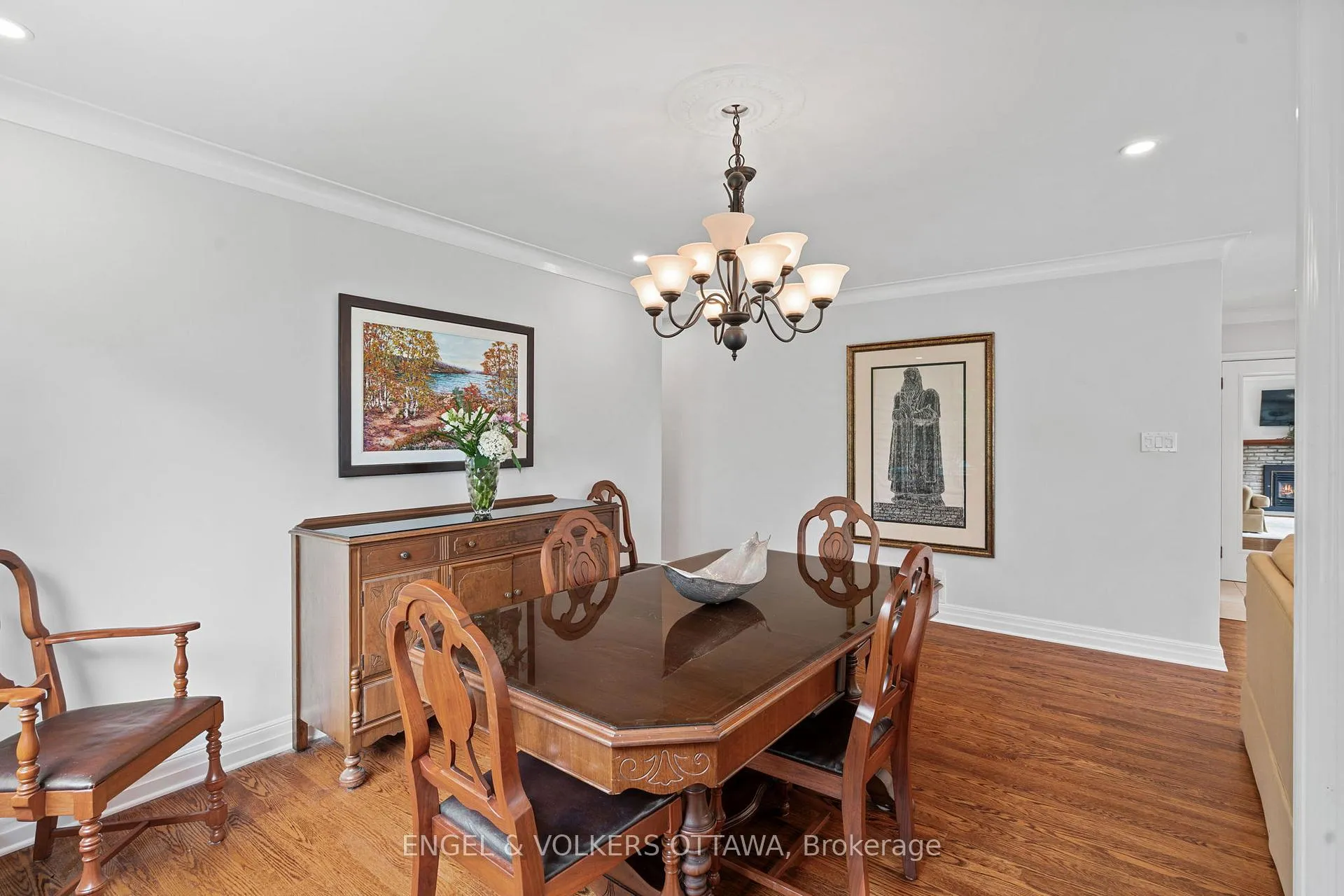 Photo 11 of 249 Faircrest Road, Ottawa, Alta Vista/Faircrest Heights — HOMEH