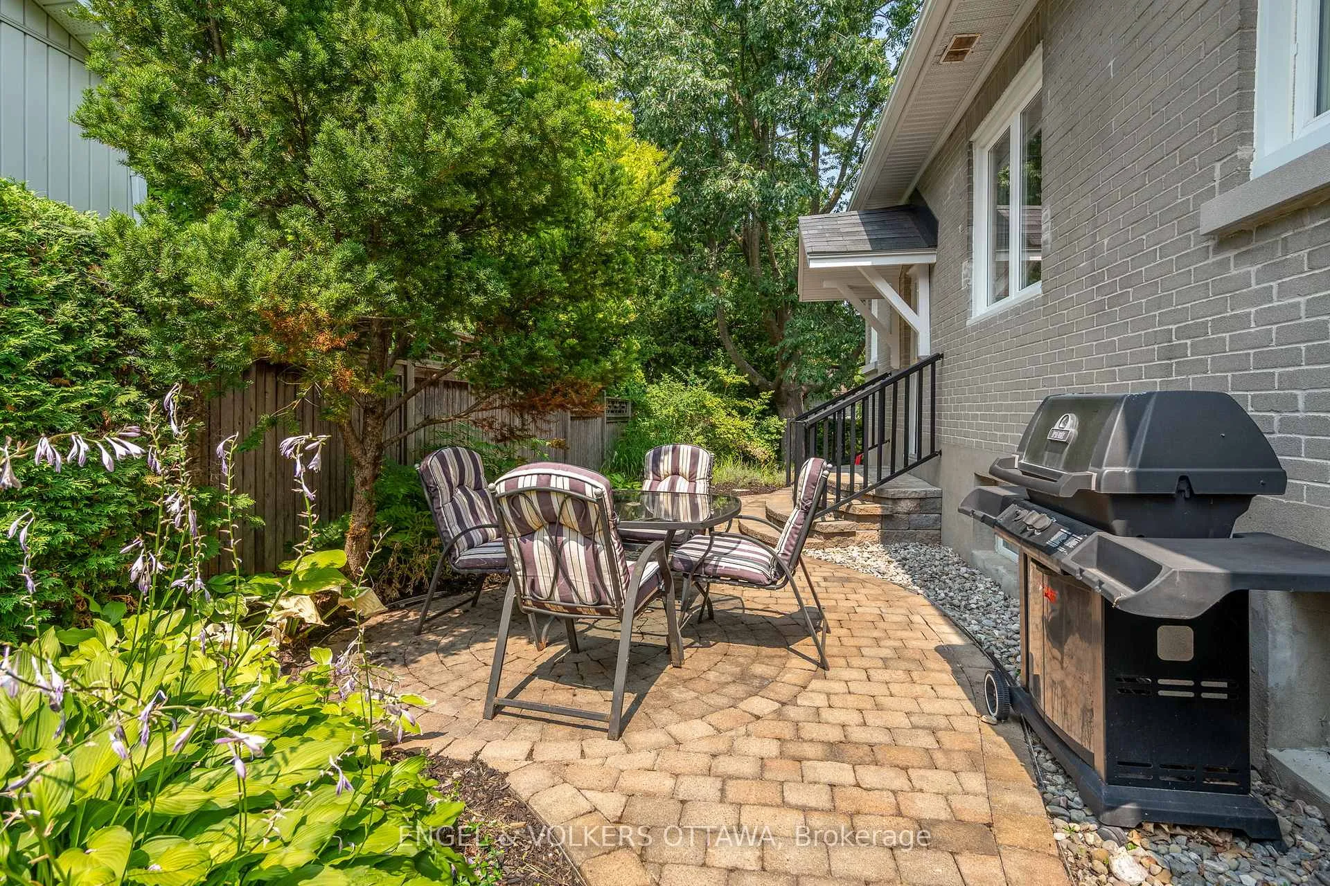 Photo 40 of 249 Faircrest Road, Ottawa, Alta Vista/Faircrest Heights — HOMEH