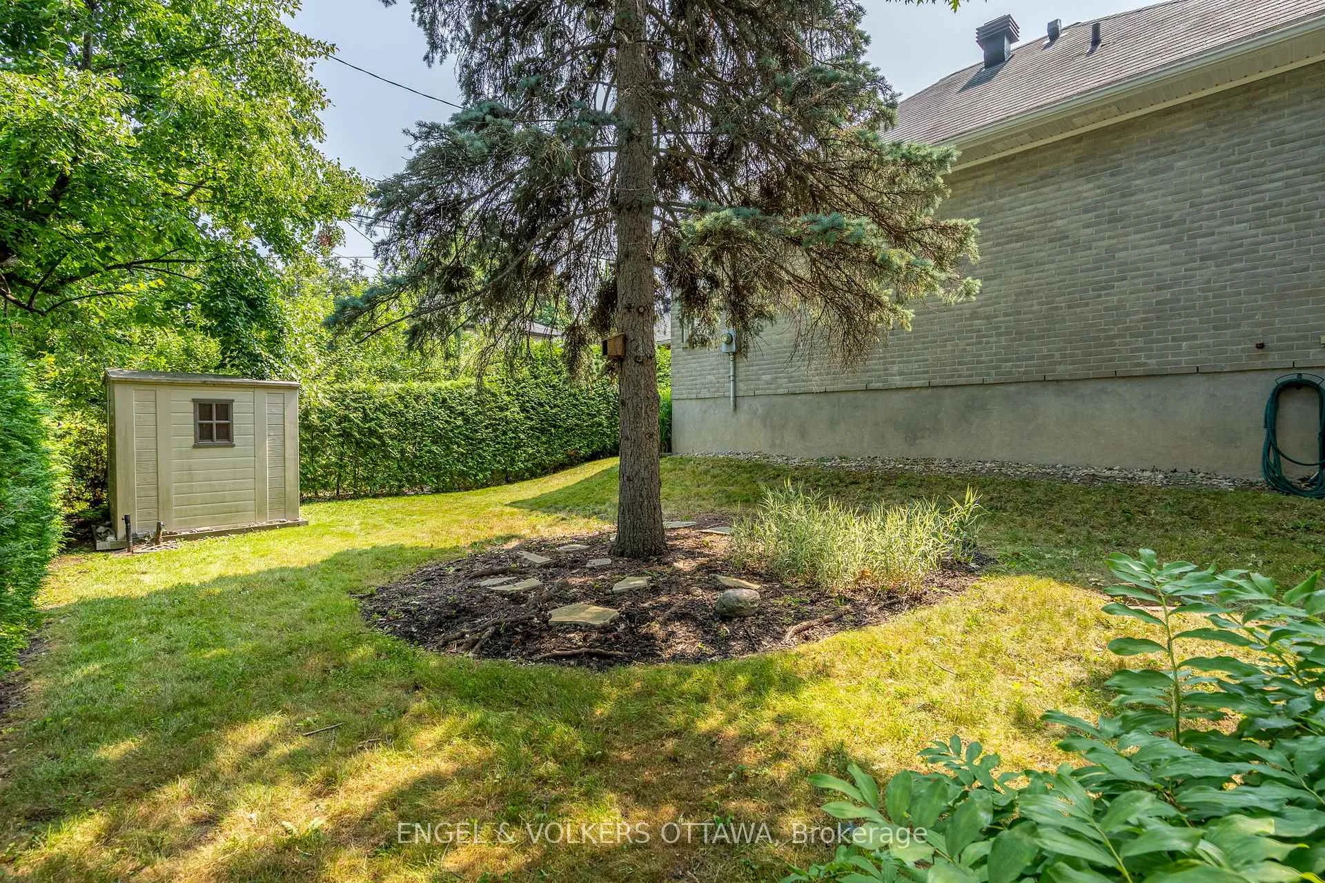Photo 43 of 249 Faircrest Road, Ottawa, Alta Vista/Faircrest Heights — HOMEH