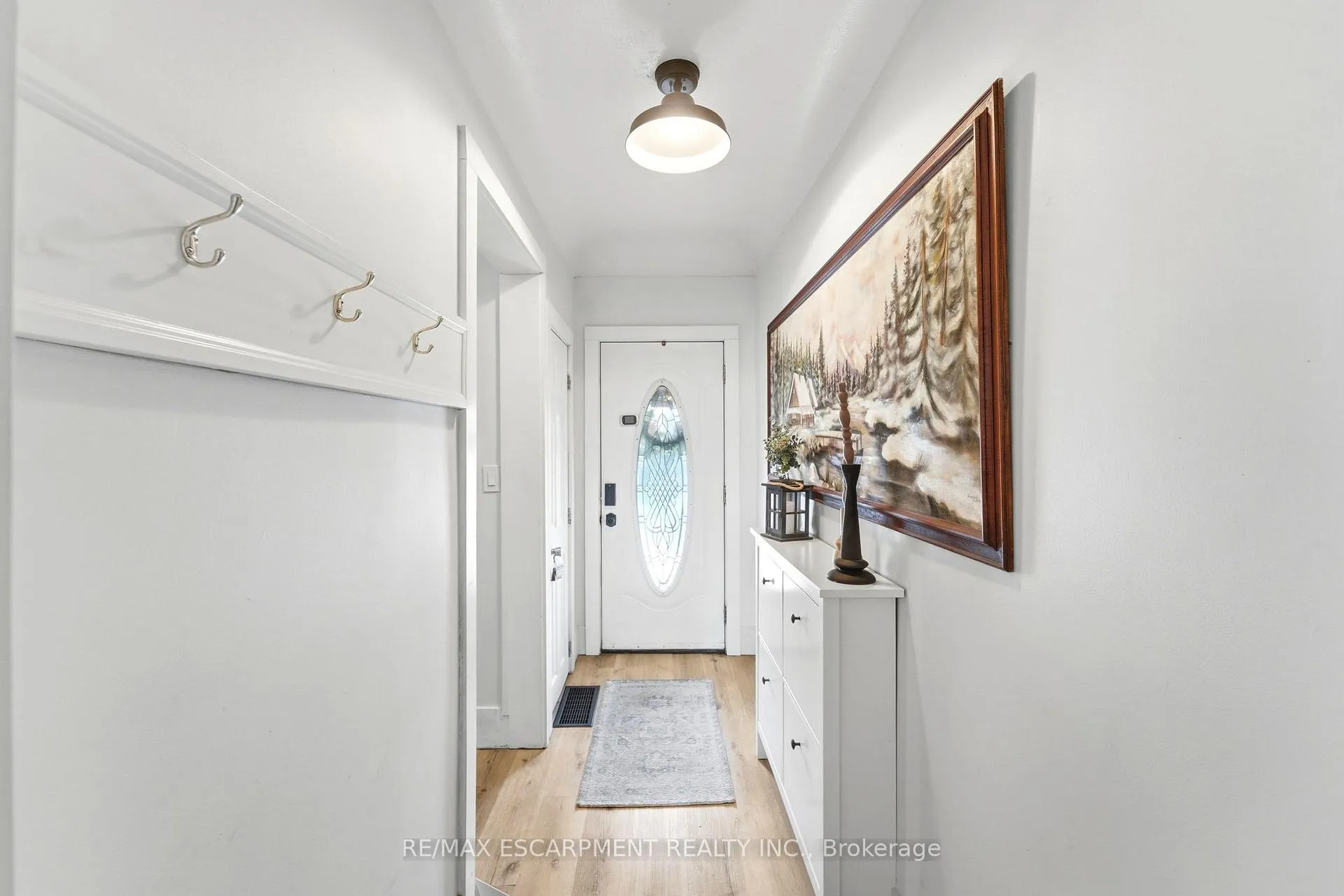 Photo 4 of 82 Clinton Street, Hamilton, Stipley — HOMEH
