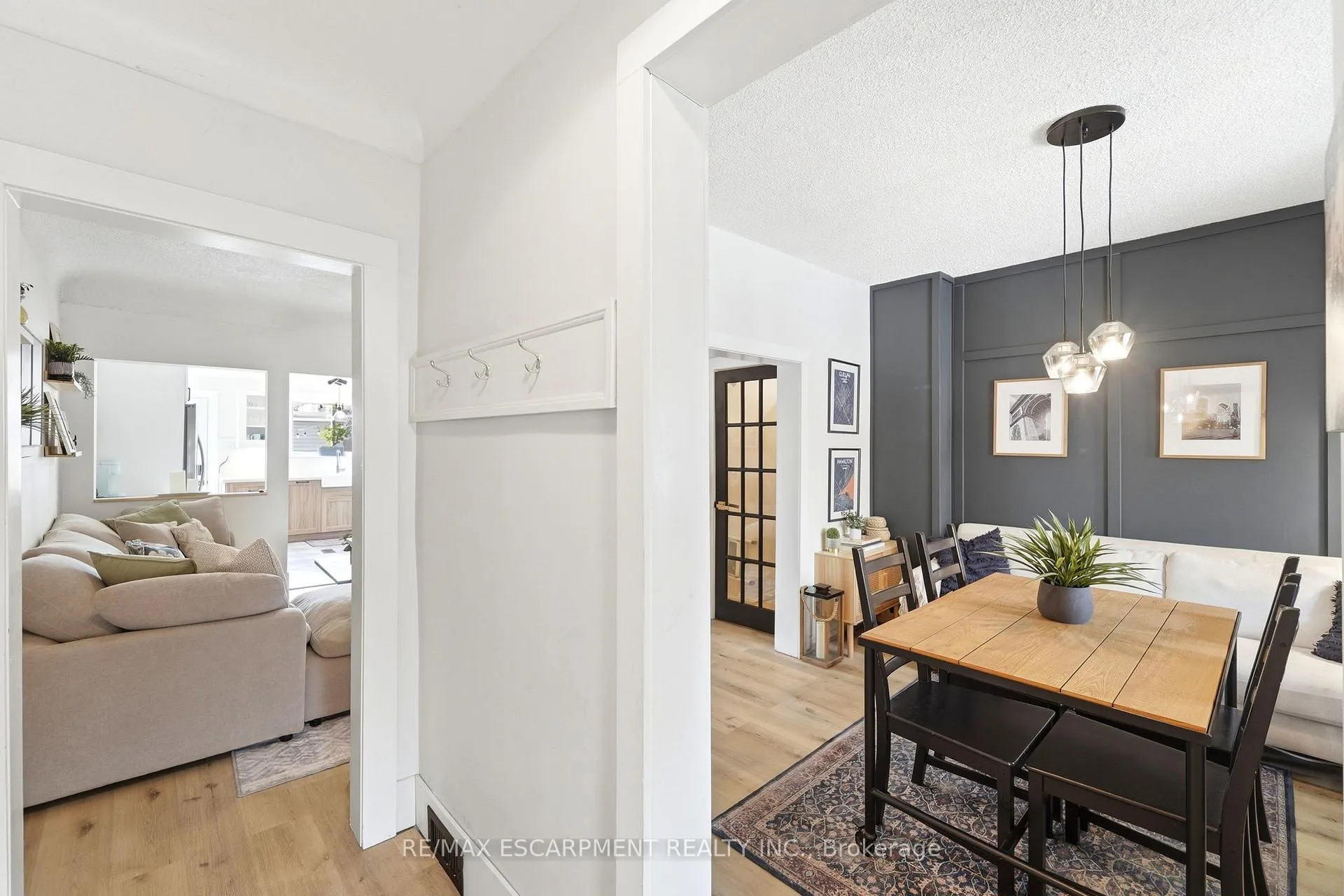 Photo 5 of 82 Clinton Street, Hamilton, Stipley — HOMEH