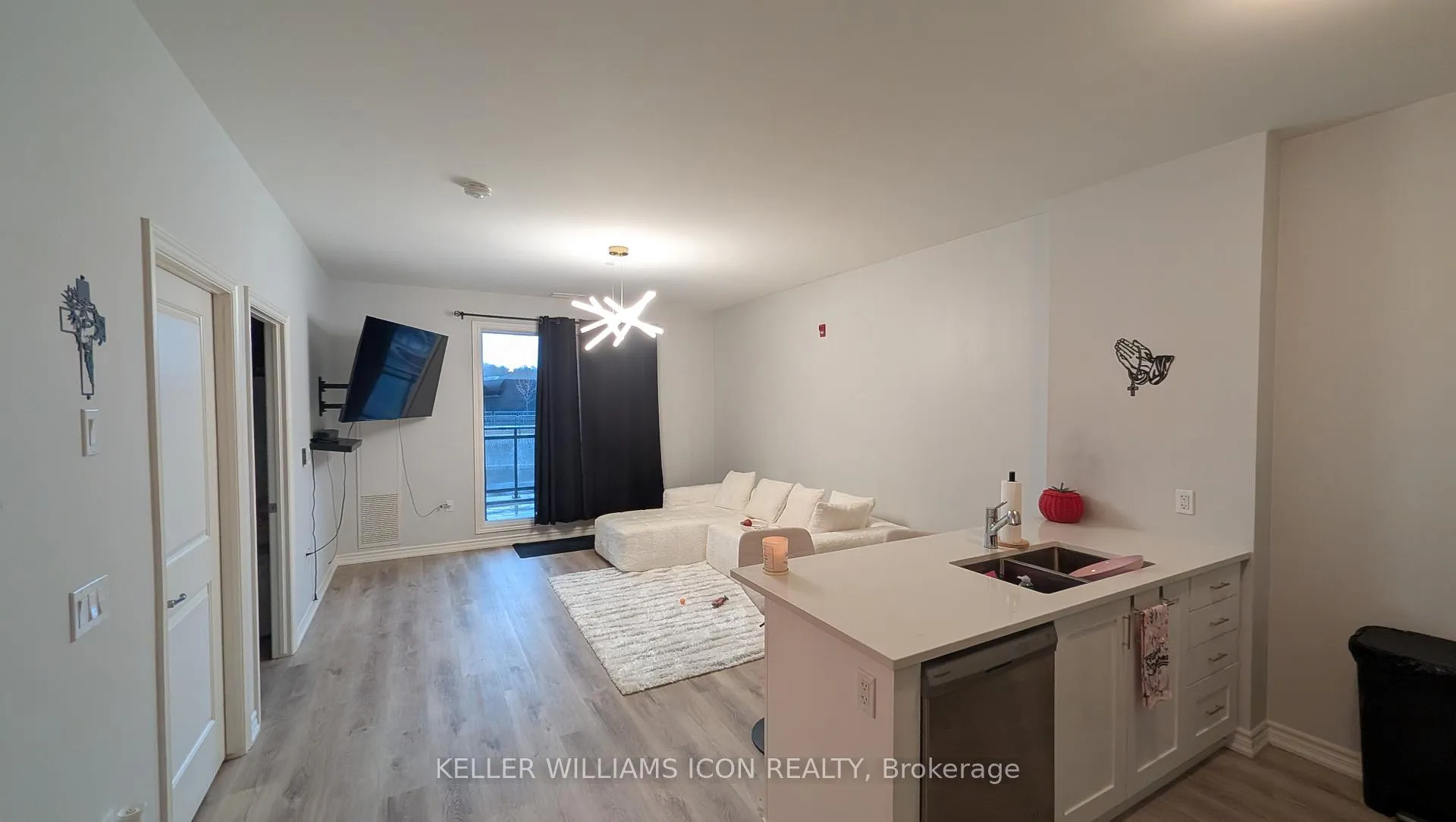 Photo 3 of Unit 112, 1350 Hemlock Road, Ottawa, CFB Rockcliffe and Area — HOMEH
