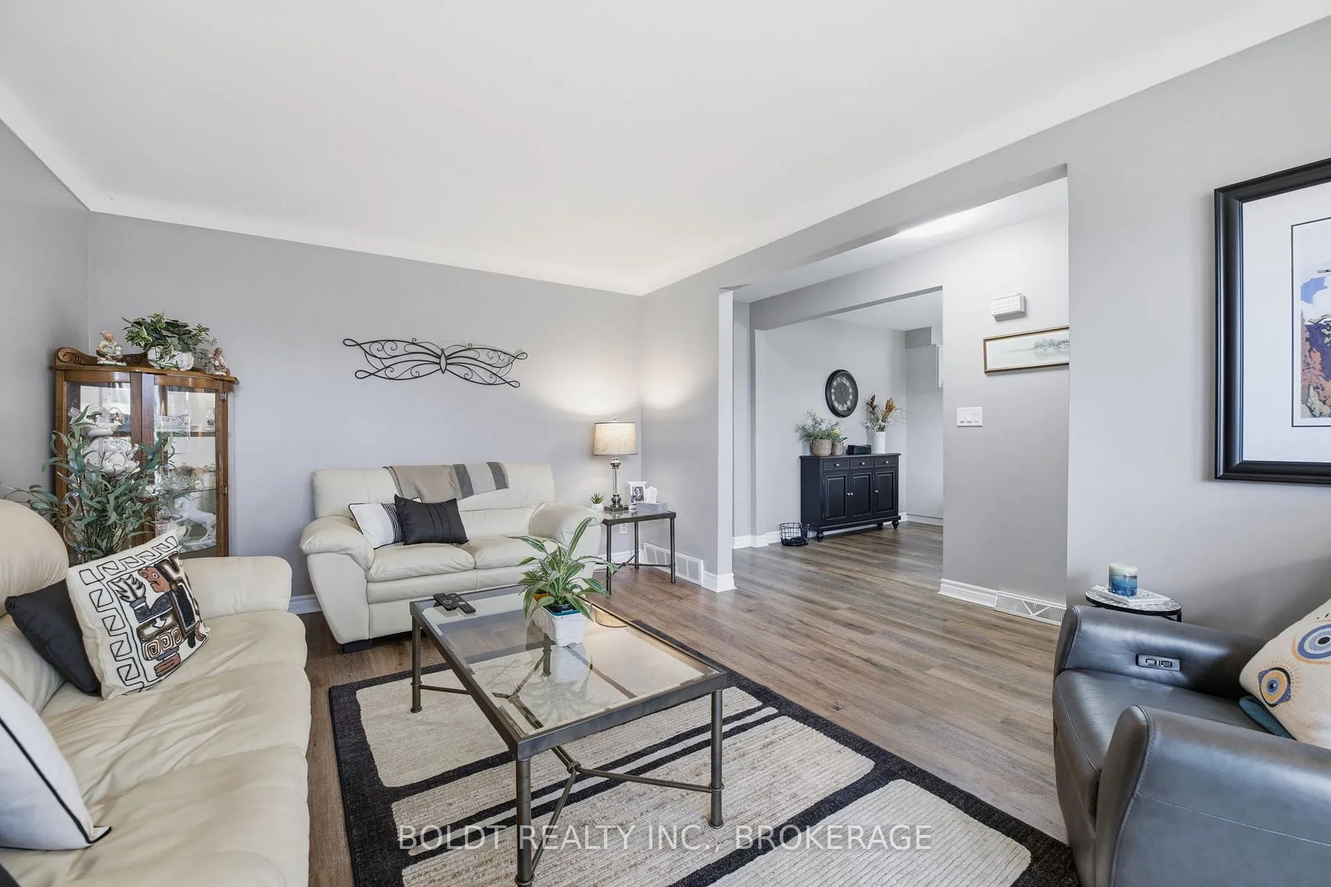 Photo 12 of 95 Prince Charles Drive, St. Catharines, Lakeport — HOMEH