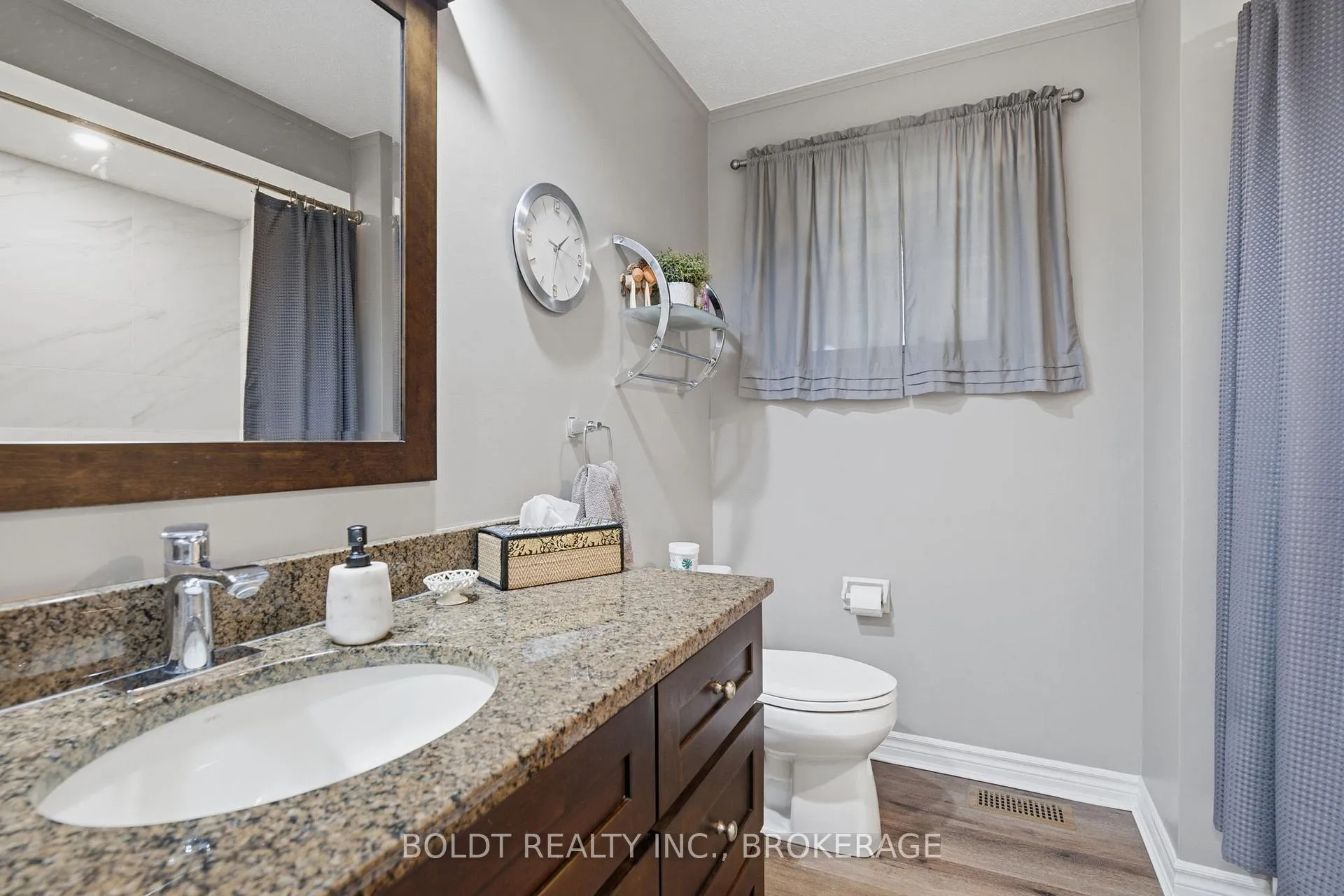Photo 27 of 95 Prince Charles Drive, St. Catharines, Lakeport — HOMEH