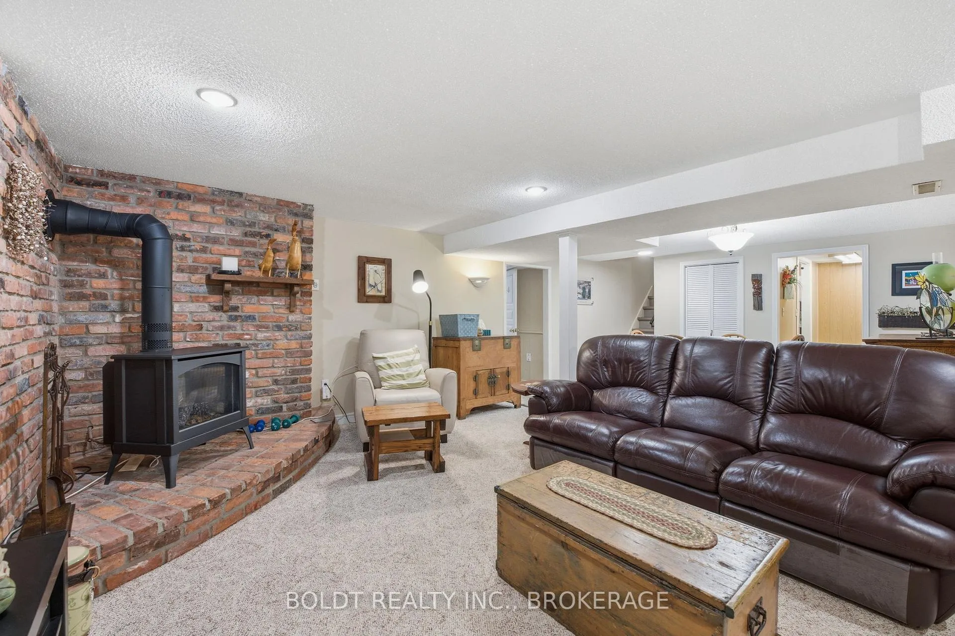 Photo 32 of 95 Prince Charles Drive, St. Catharines, Lakeport — HOMEH