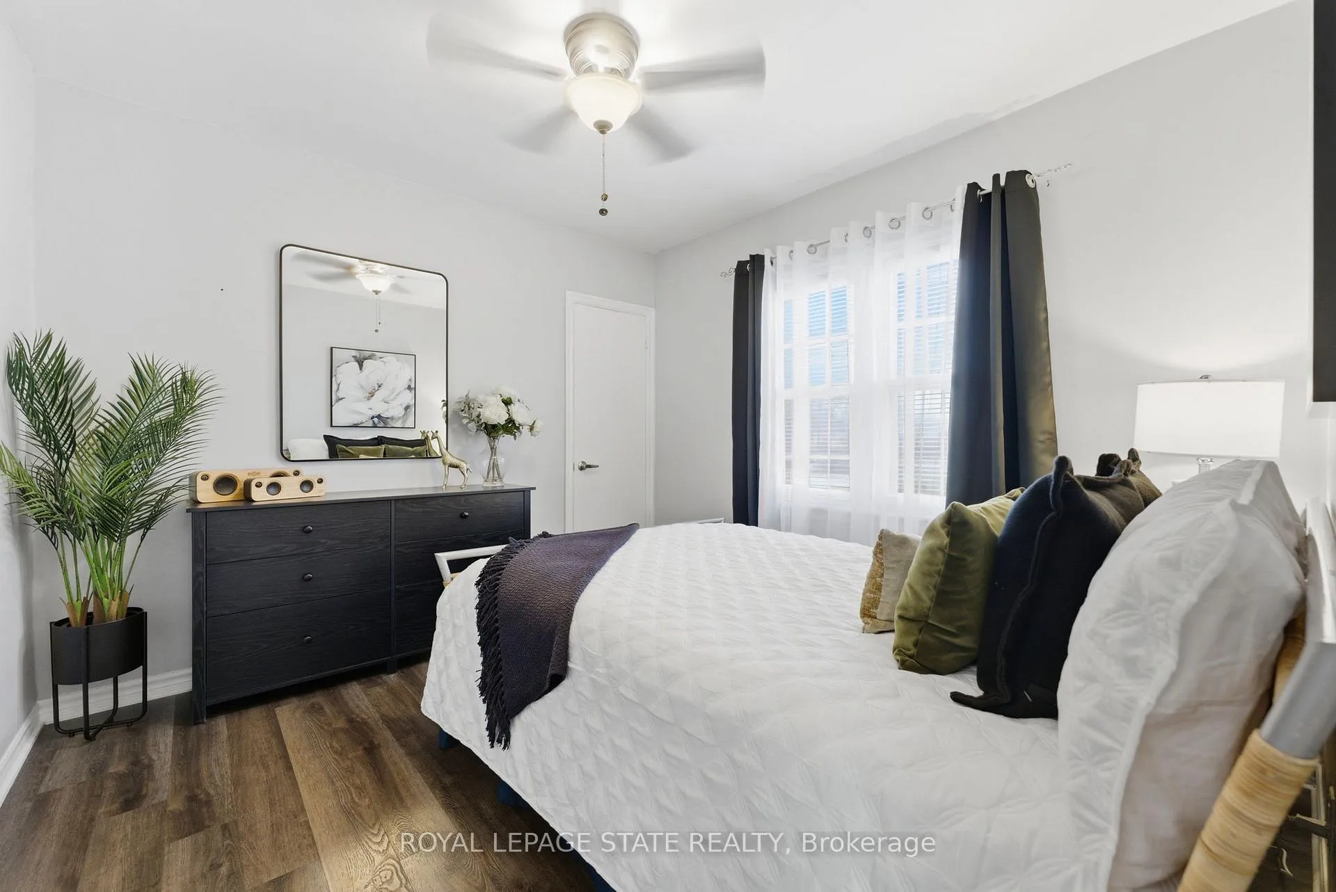 Photo 5 of 171 Glencairn Avenue, Hamilton, Glenview — HOMEH
