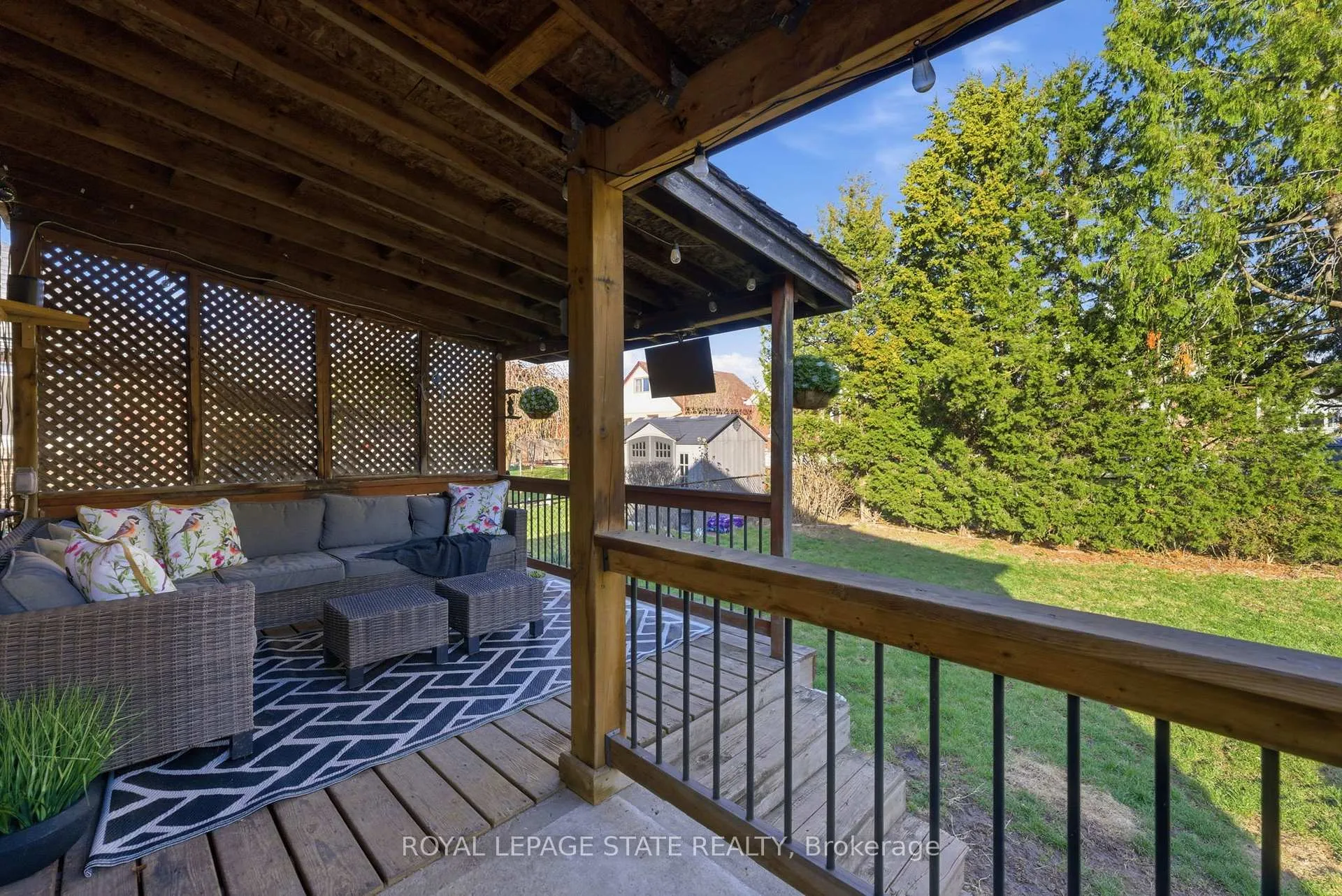 Photo 10 of 171 Glencairn Avenue, Hamilton, Glenview — HOMEH