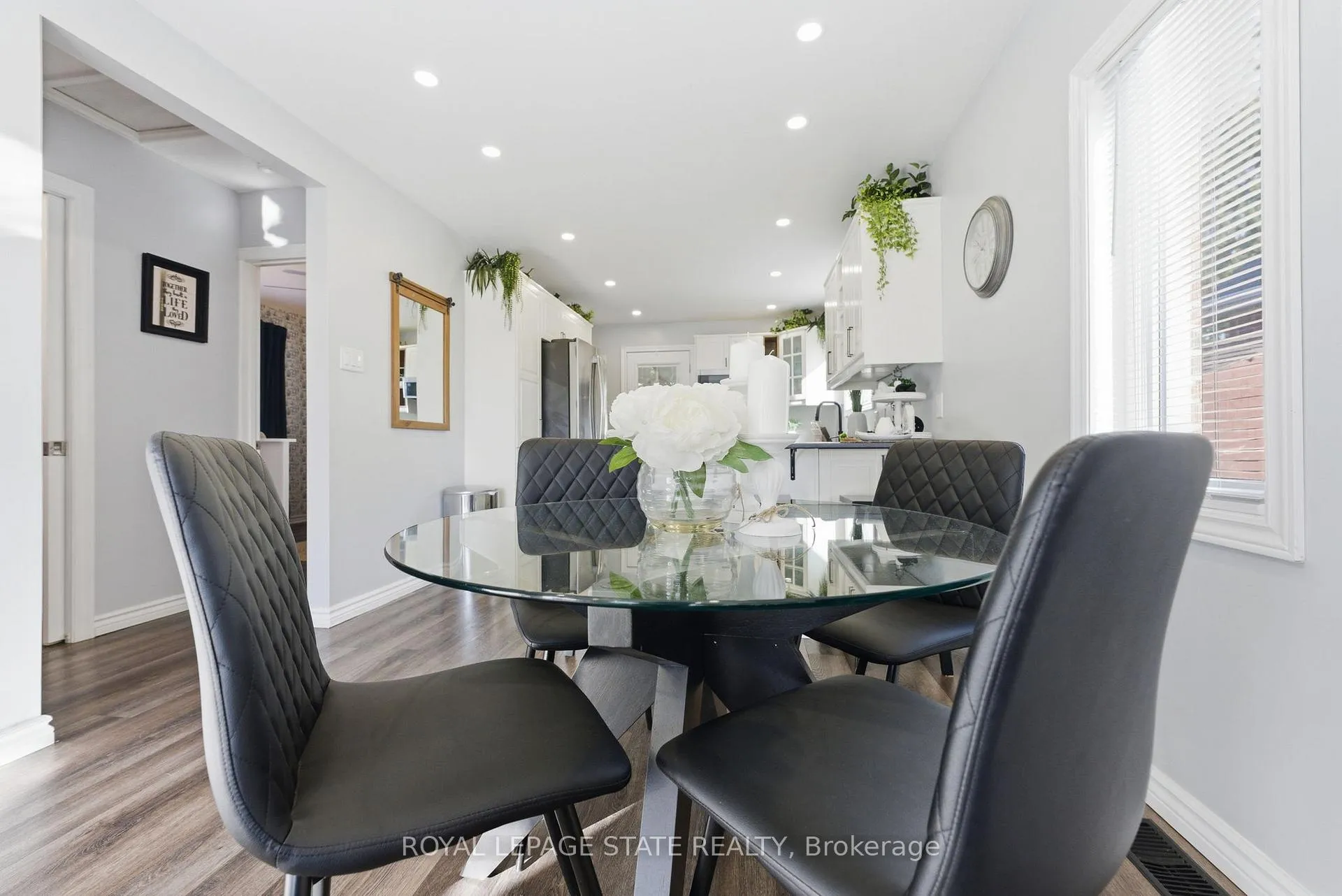 Photo 15 of 171 Glencairn Avenue, Hamilton, Glenview — HOMEH