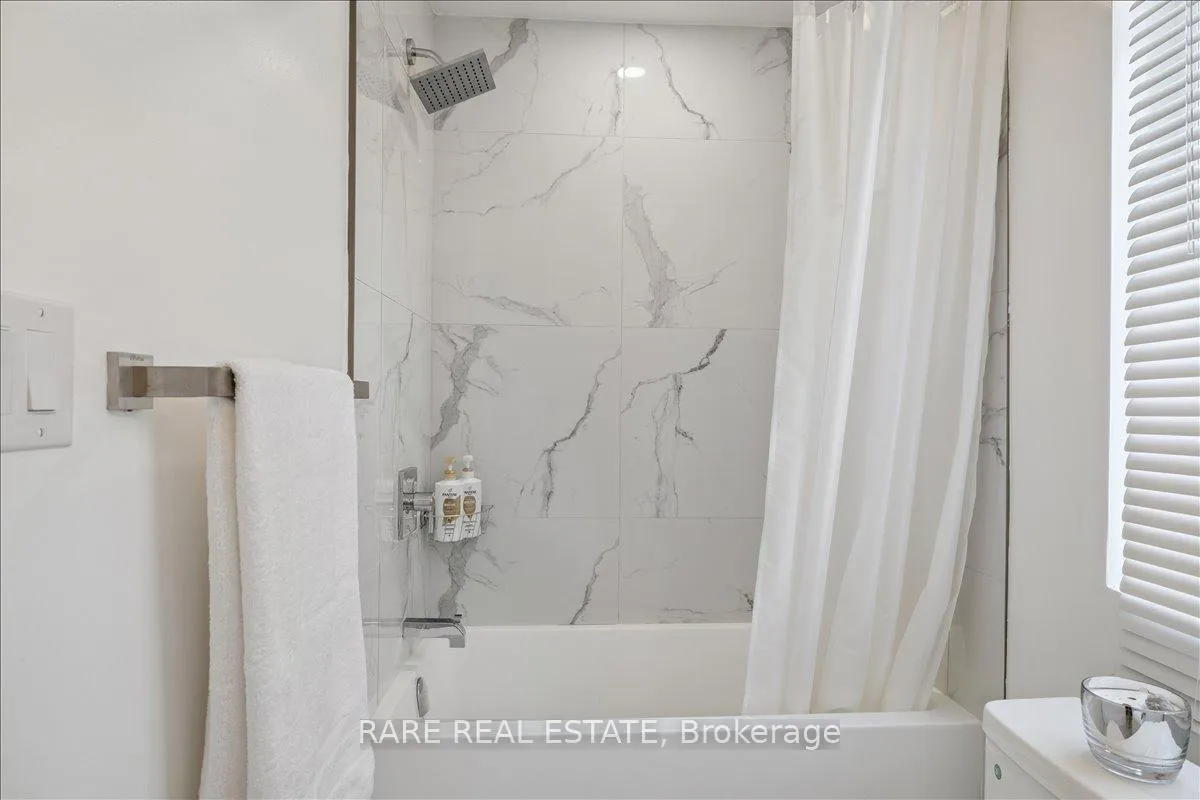 Photo 20 of 5709 Dorchester Road, Niagara Falls, Hospital — HOMEH