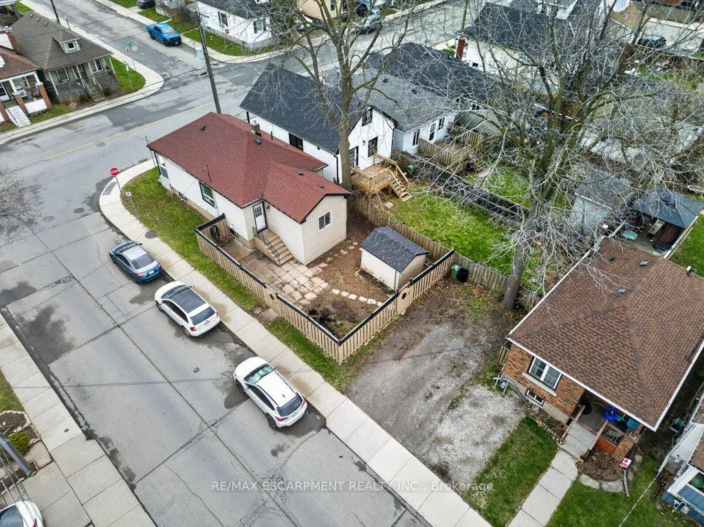 Photo 46 of 299 Britannia Avenue, Hamilton, Homeside — HOMEH