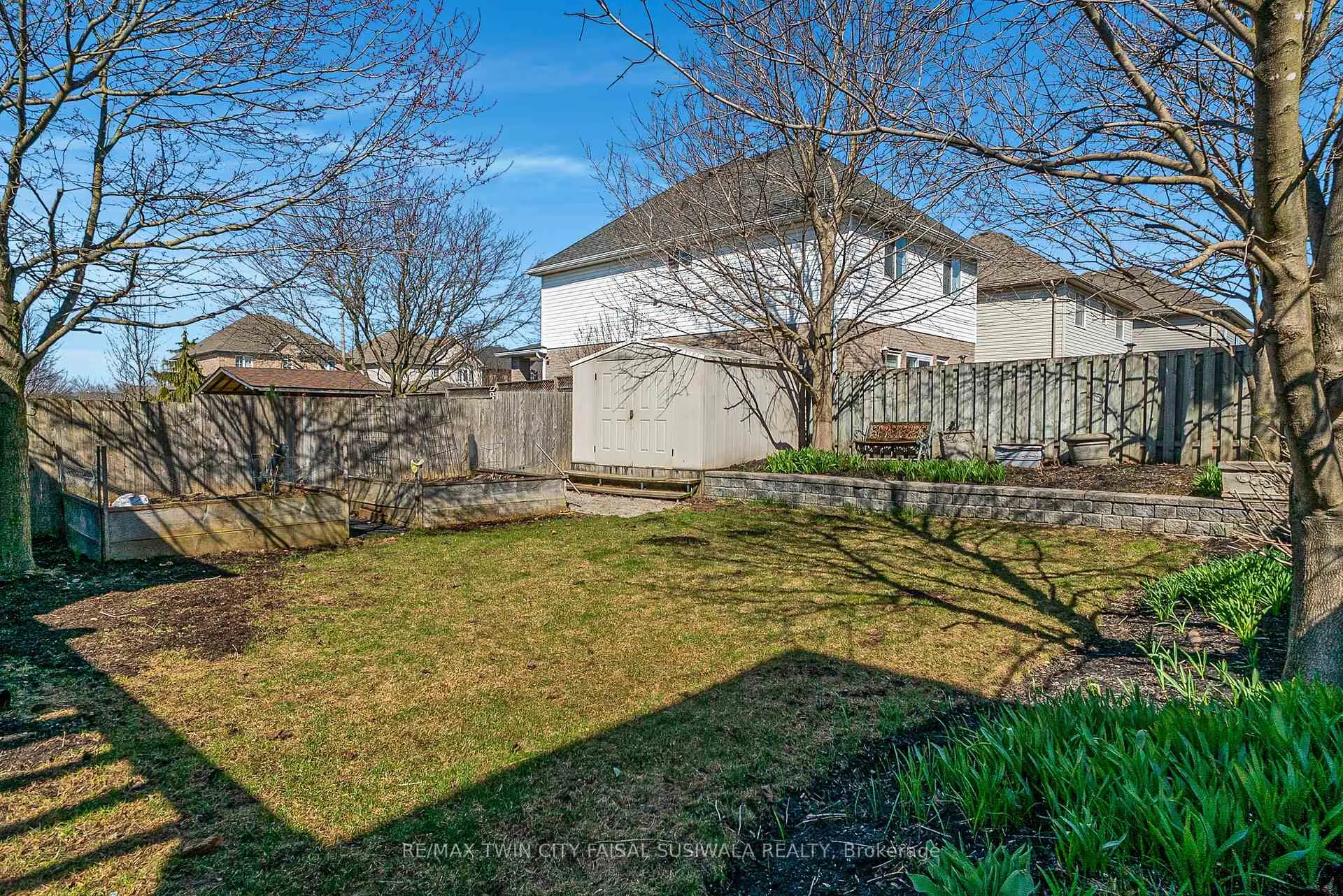 Photo 4 of 184 Sofron Drive, Cambridge — HOMEH