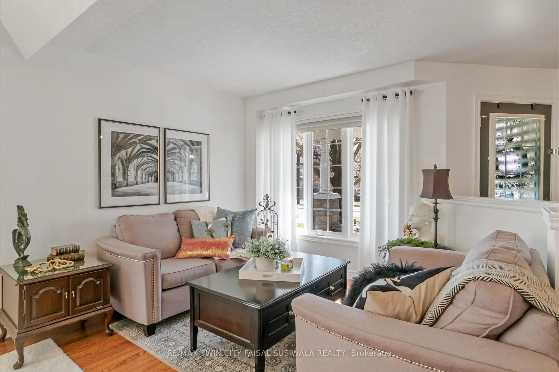 Photo 11 of 184 Sofron Drive, Cambridge — HOMEH
