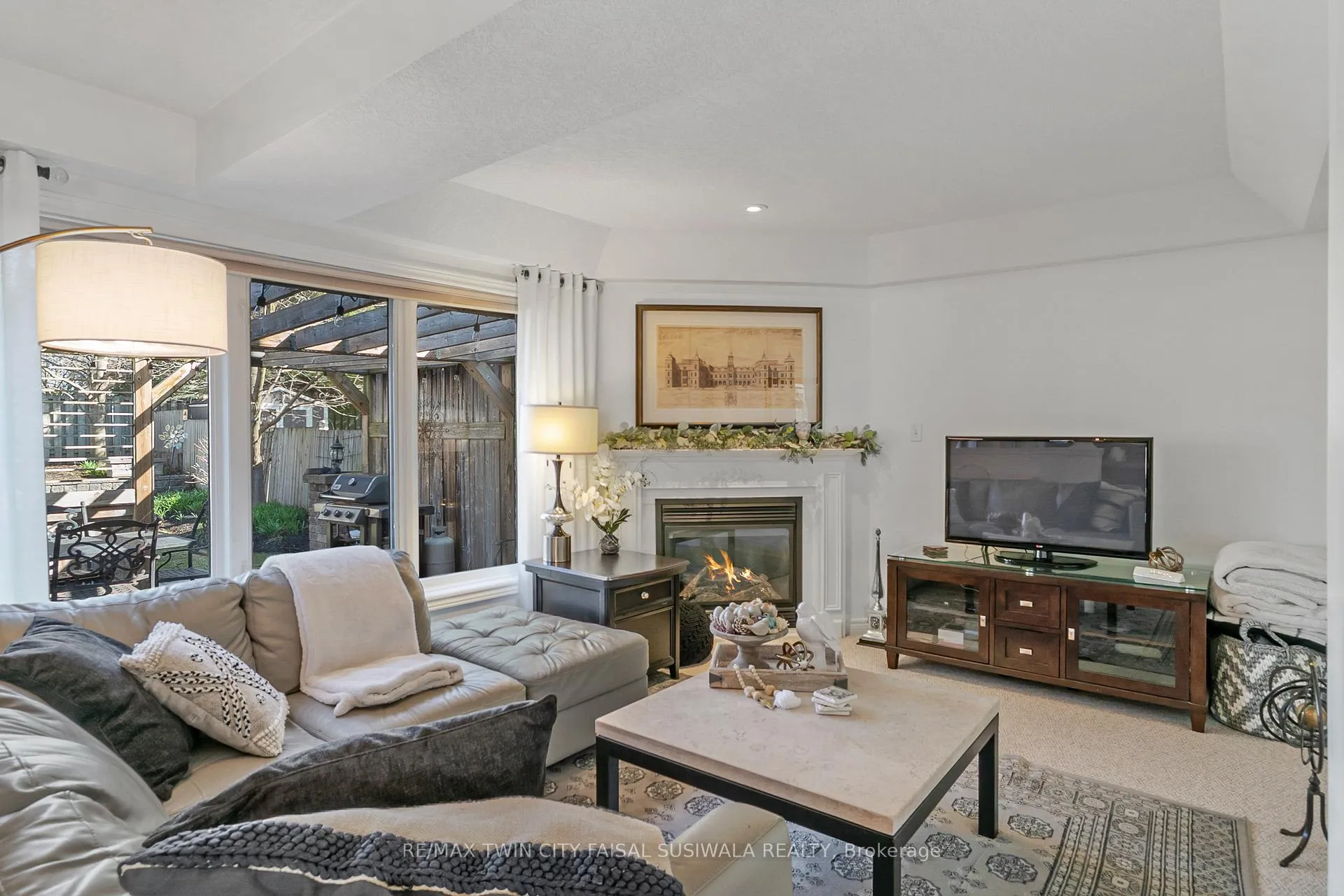 Photo 15 of 184 Sofron Drive, Cambridge — HOMEH