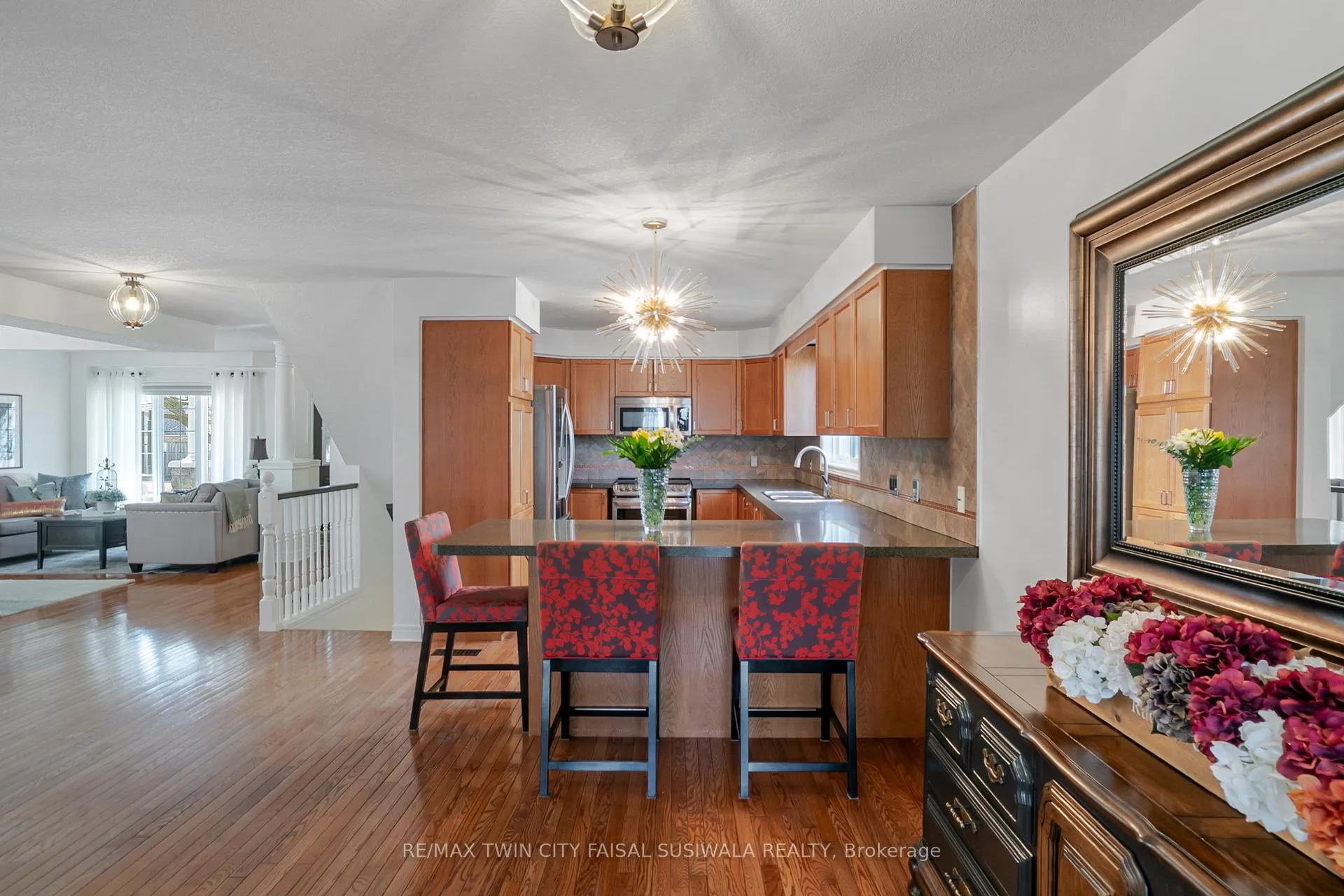 Photo 19 of 184 Sofron Drive, Cambridge — HOMEH